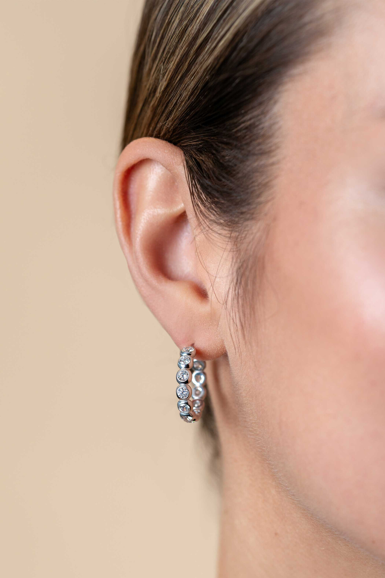 ZINZI zlv. oorstekers met ronde zirconia's 21x4mm