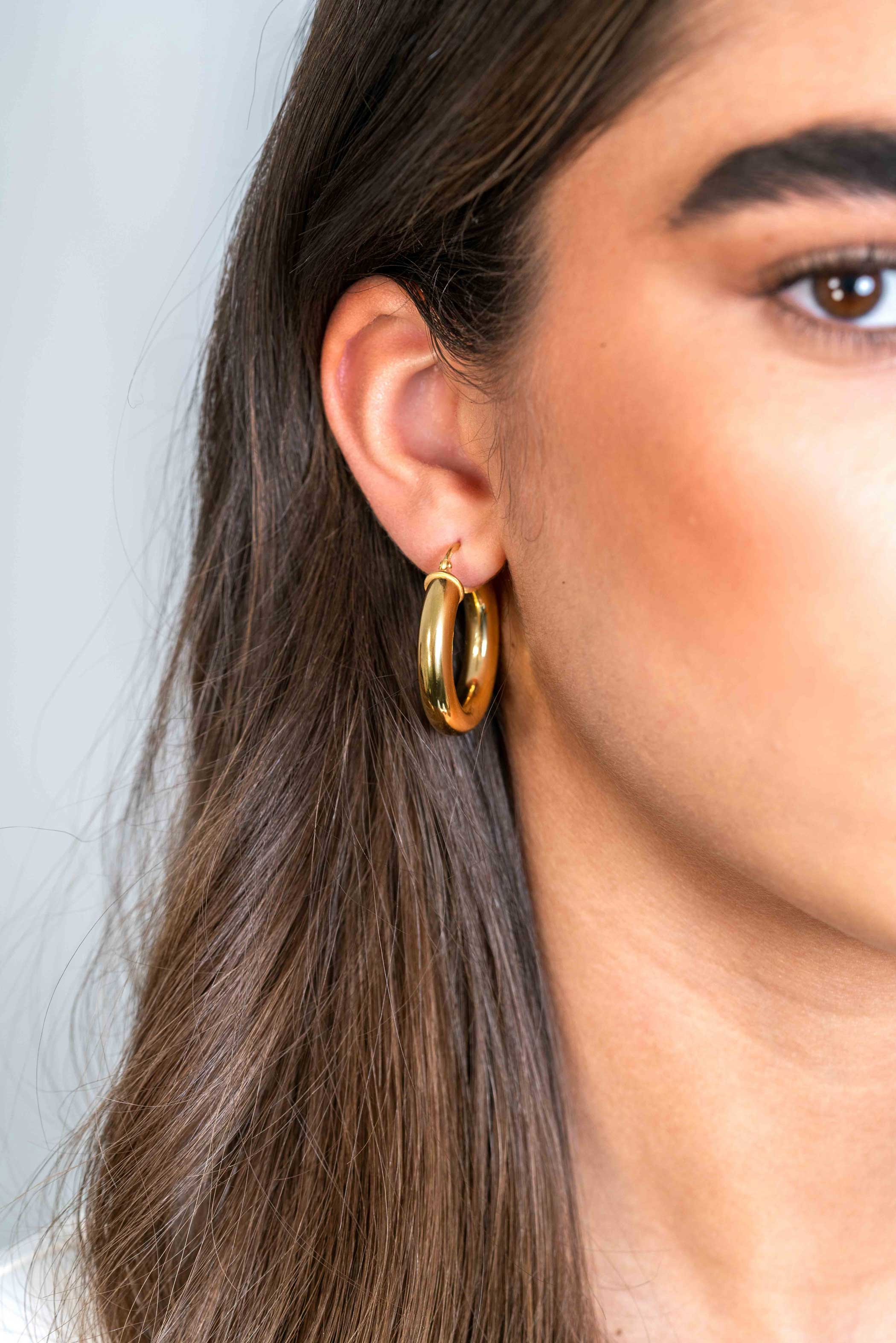 ZINZI zlv. oorringen geel verguld glad 30x6mm