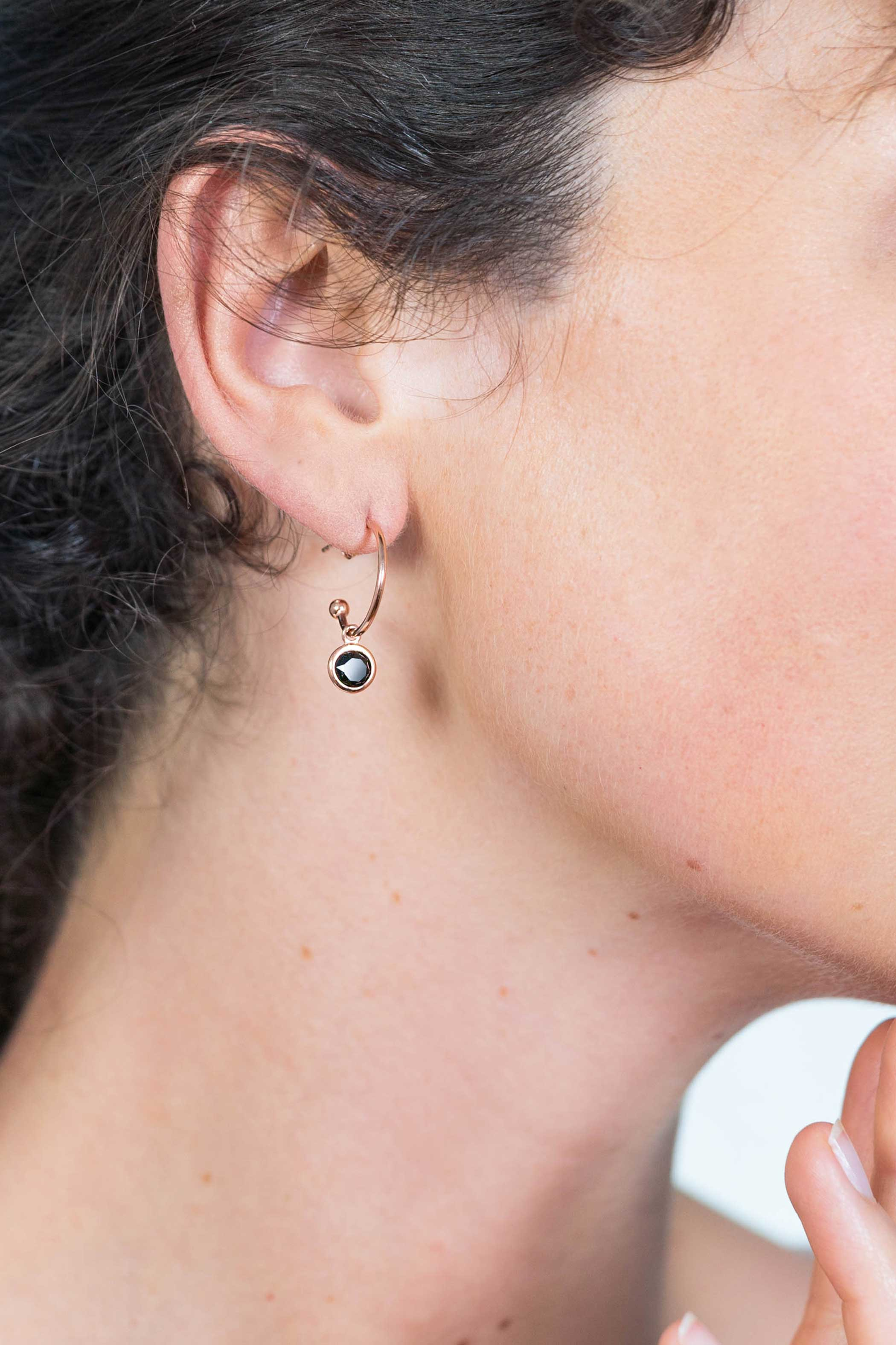 ZINZI silbernes rosé vergoldete Ohrringe schwarzer Farbstein 16mm ZIO1935RZ