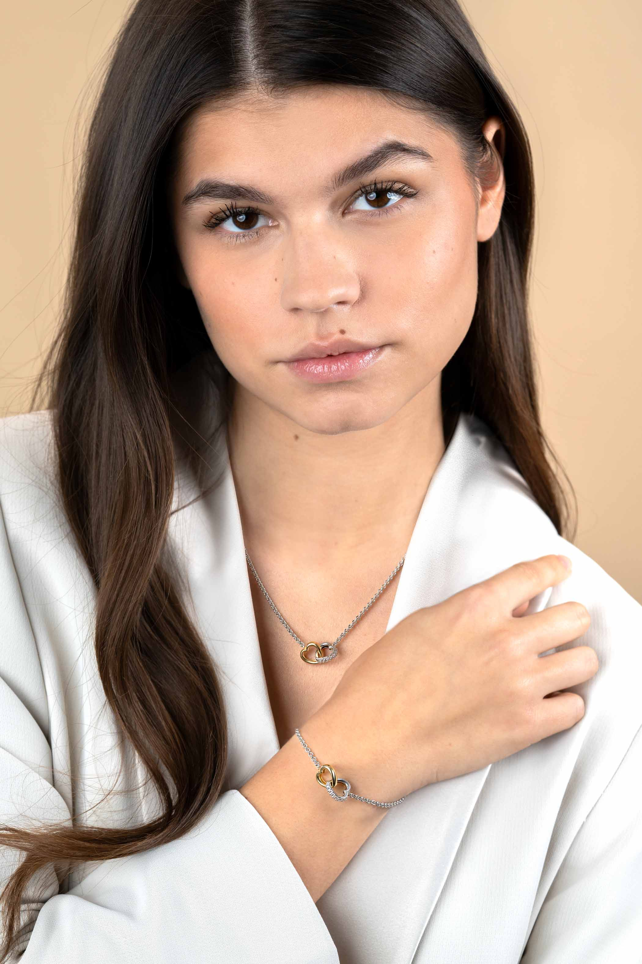 ZINZI zlv.armband bic.2 hartjes in elkaar 1x zirc.pave