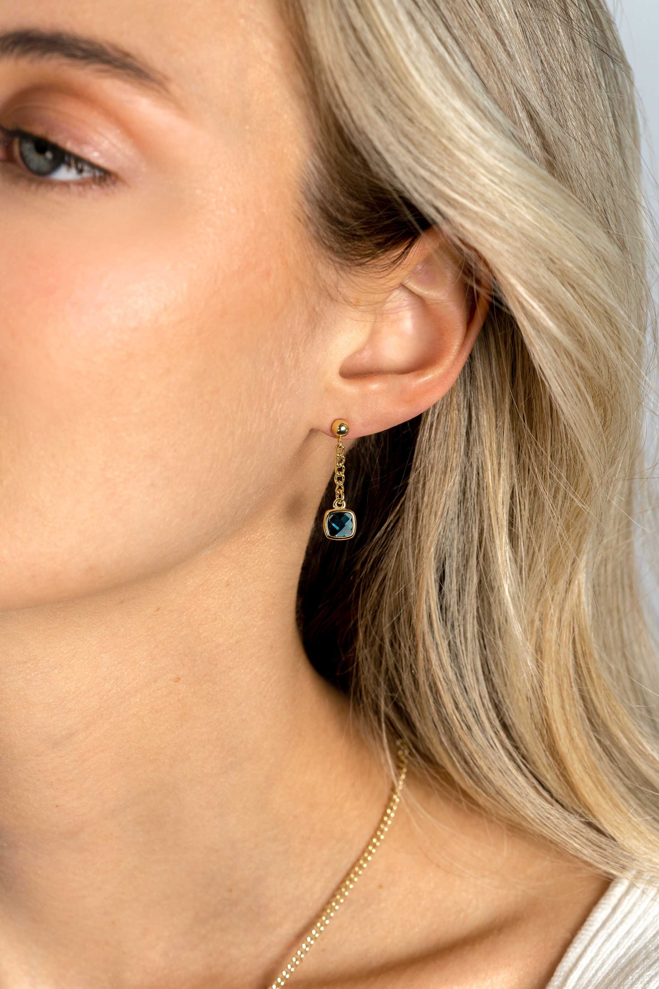 ZINZI zlv. oorsteker gg.verg. grmt.met blauwe vk zirc.