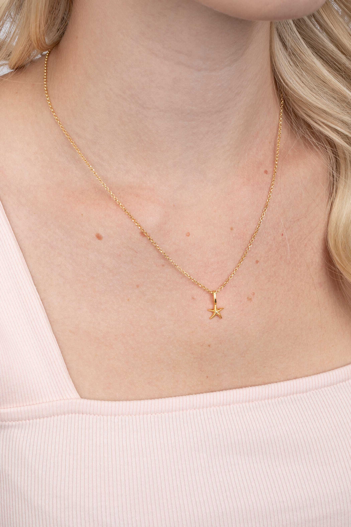 ZINZI silberner Anhänger gelbvergoldet Seestern ZIH2064G