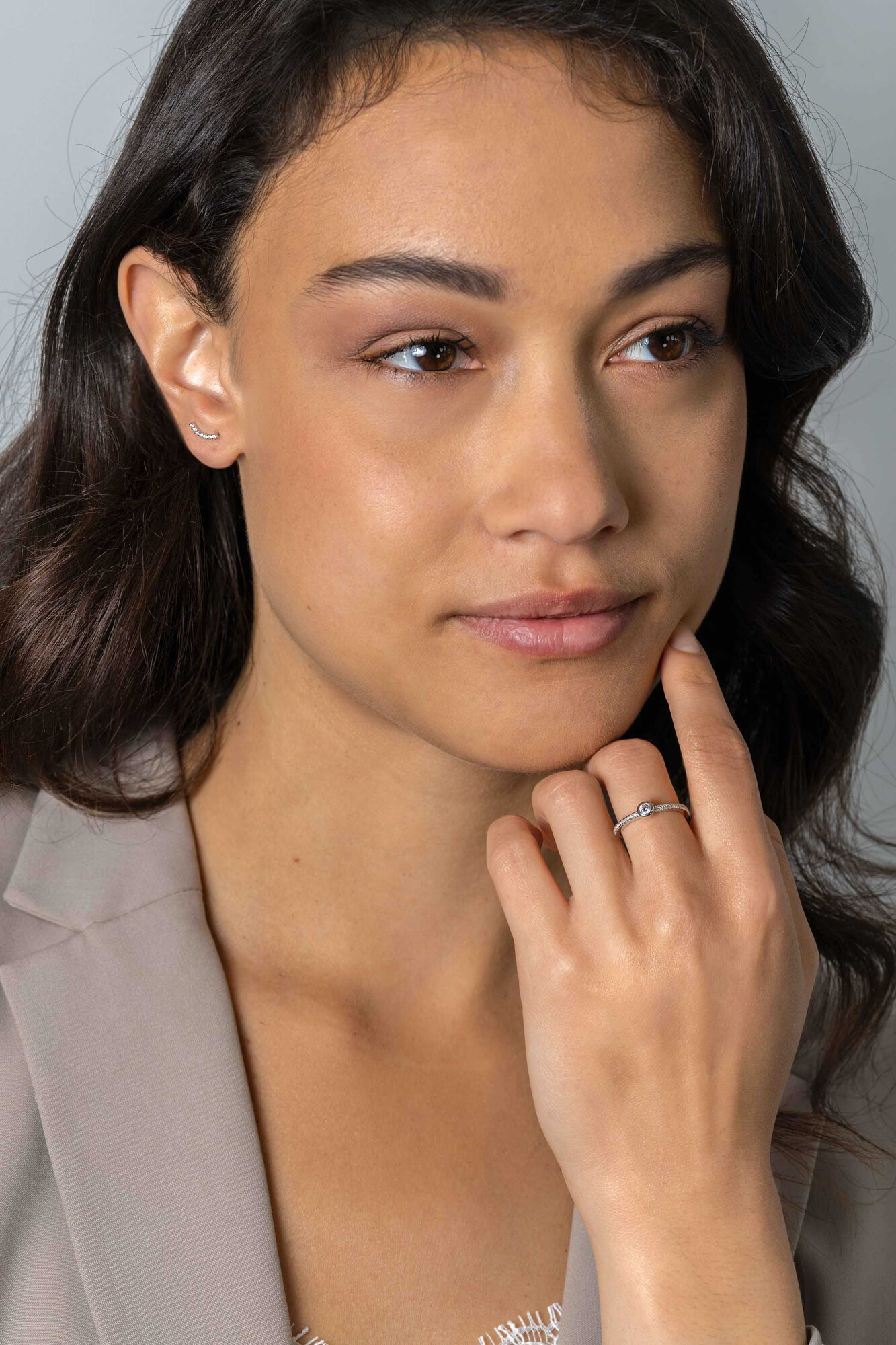 ZINZI zlv. oorstekers gebogen zirconia's