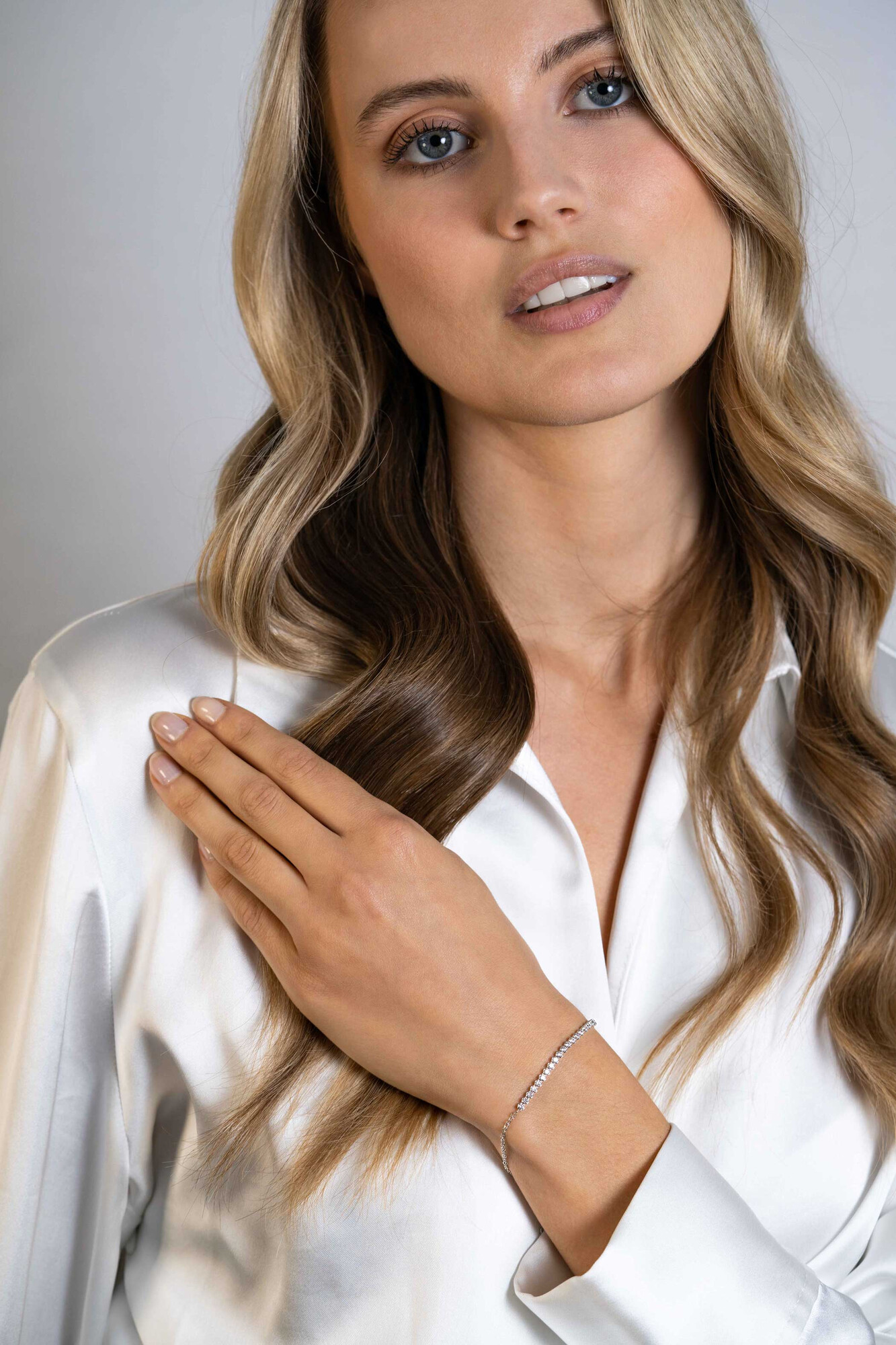 ZINZI zlv. armband met tussenstuk zirconia's