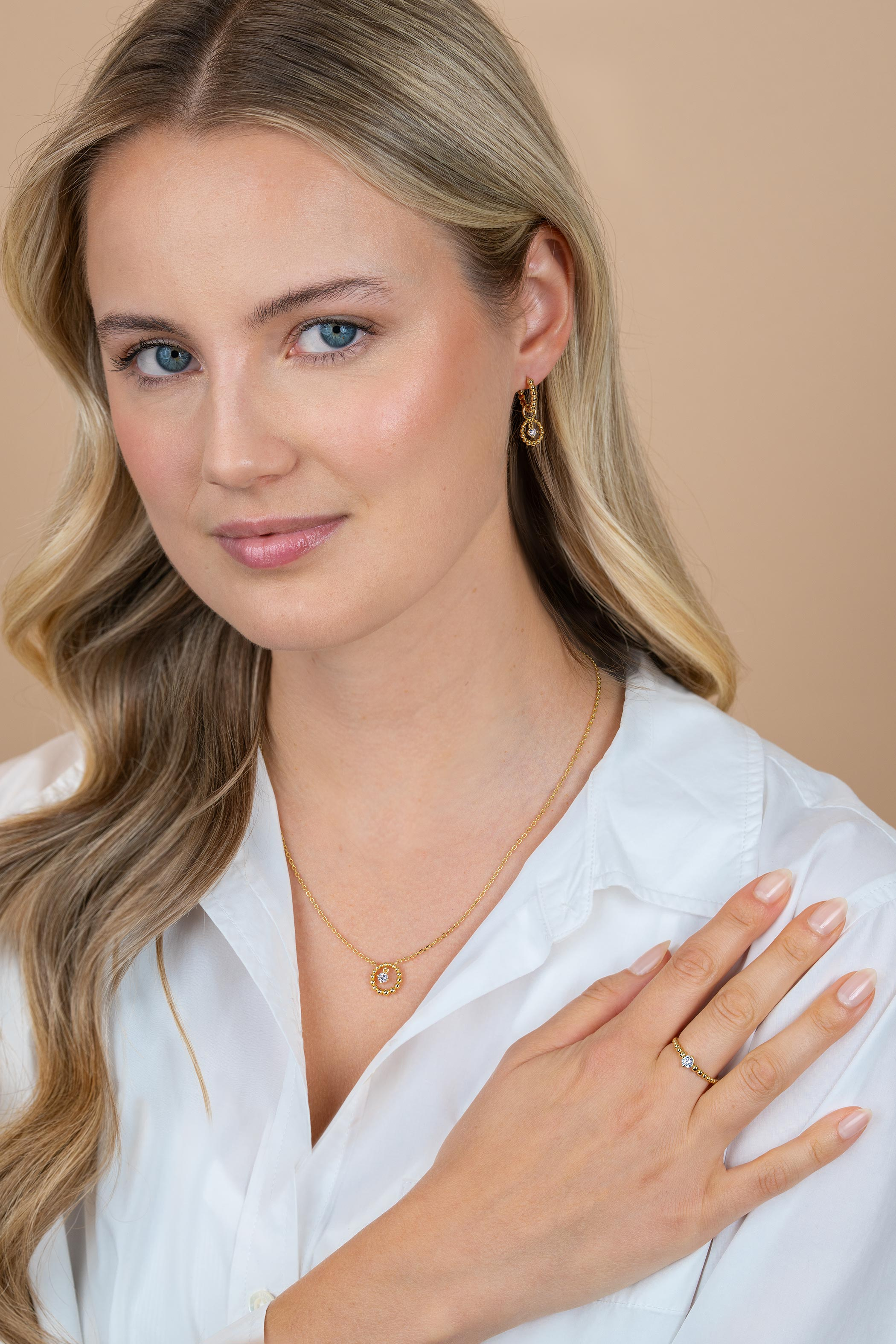 ZINZI zlv. ring gg.verg.bolletjes en zirconia mt.60