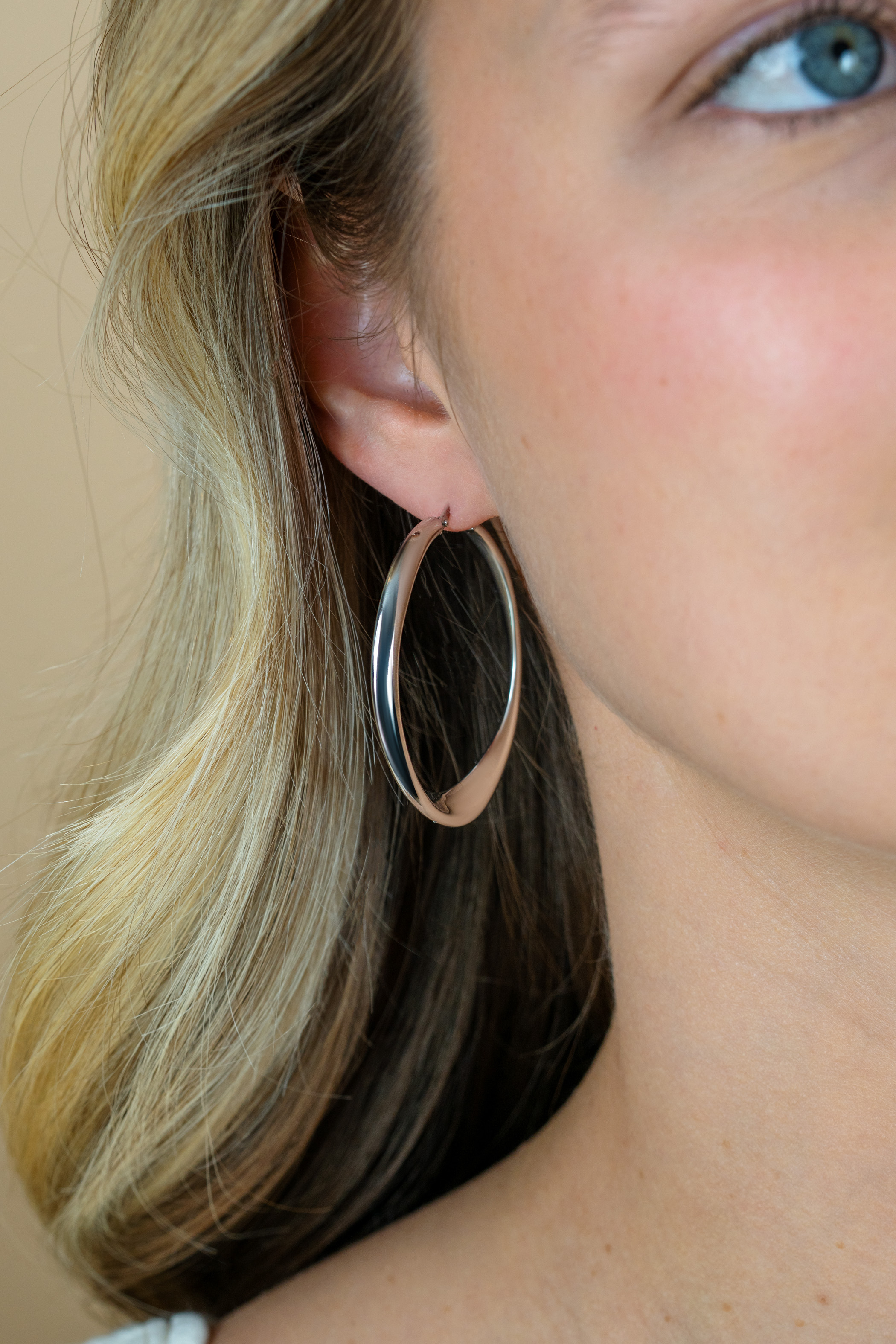 ZINZI * zlv. oorringen rond organisch 40x3.5mm