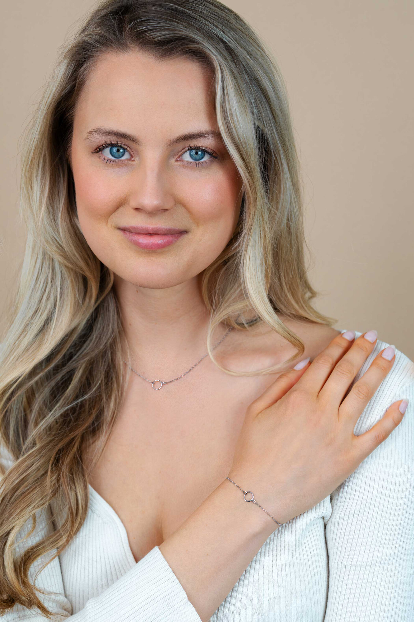 ZINZI zlv. armband met open rondje