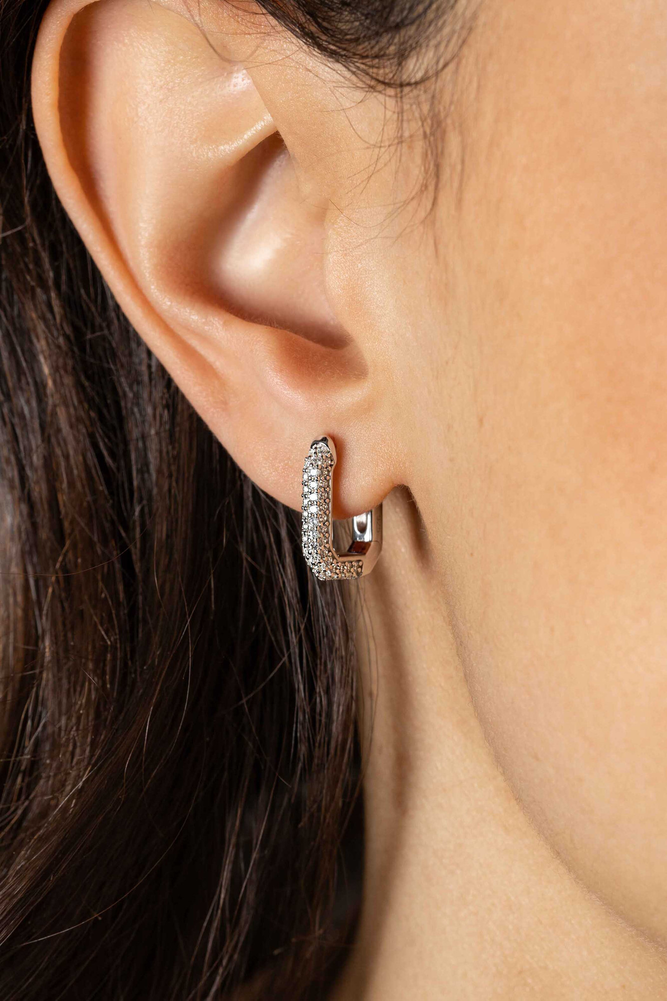 ZINZI zlv. klapcreolen rechth.strak+zirc. 15.6x3.0mm