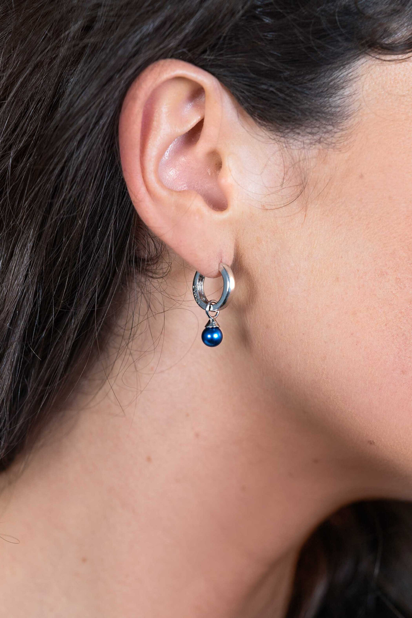 ZINZI silberne Ohrhänger Perlen blau 6mm ZICH1749B