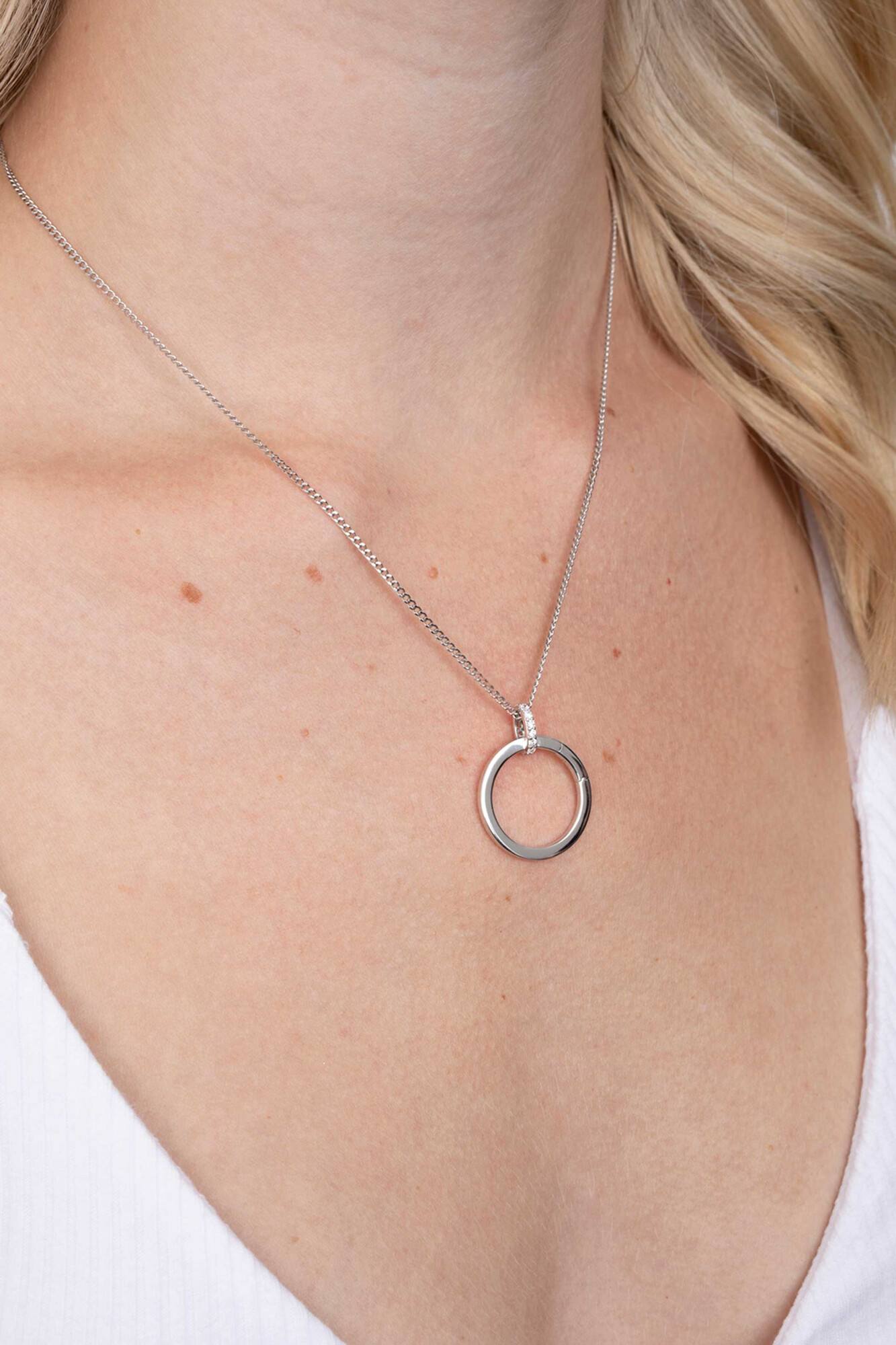 ZINZI silberner runder Anhänger 21mm mit geschlossenem Ring weiß ZIH2061