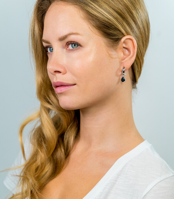 ZINZI silberne Ohrhänger birnenförmig schwarz ZICH1302Z