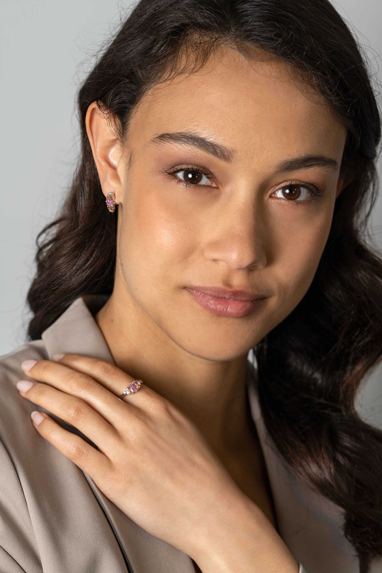 ZINZI zlv. oorknopjes baquette roze/champ/wit zirc.