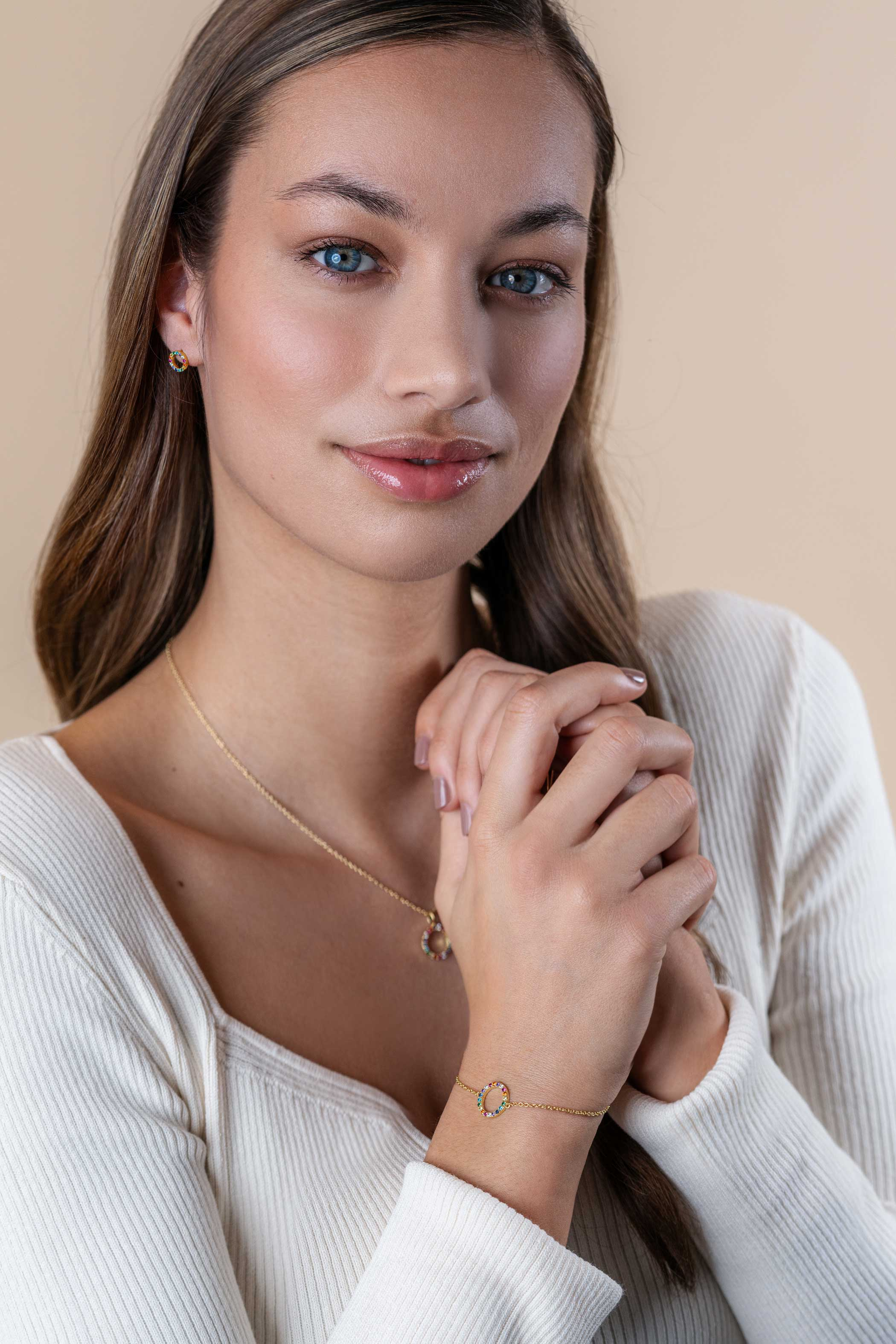 ZINZI zlv. armband gg.verg. open rondje regenboog