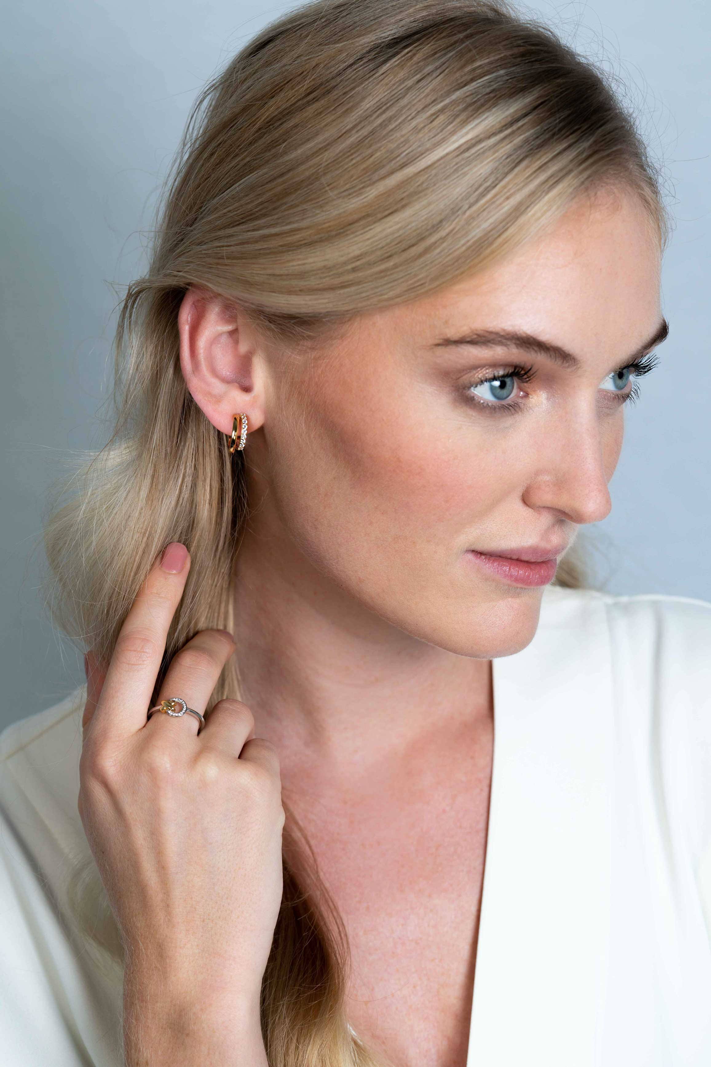 ZINZI Silberring mit extra 14 Karat Gelbgold plattierter X-Form und runder Form mit weißen Zirkonias ZIR2260