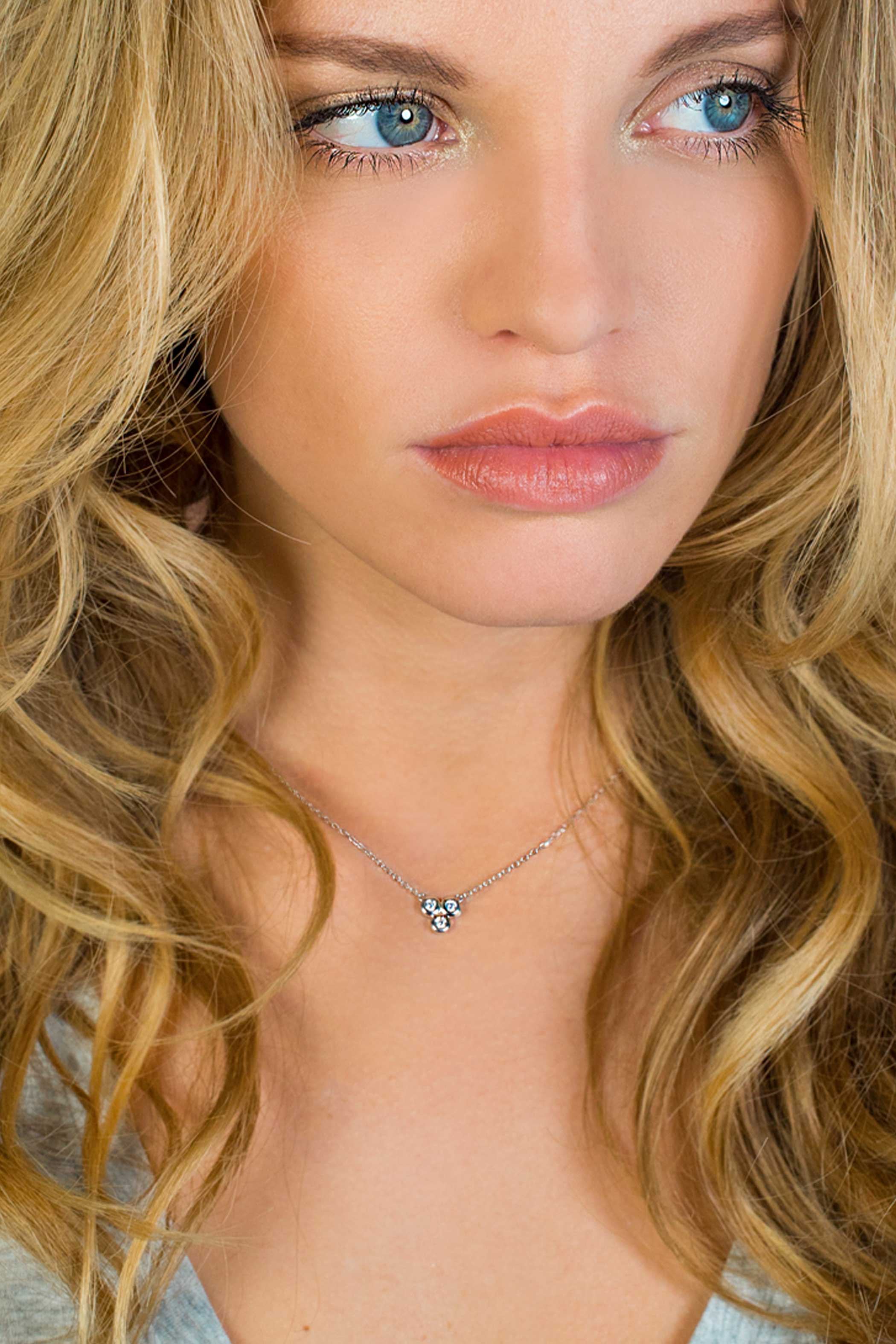 ZINZI silberne Kette 45cm mit Anhängerrund  weiß ZIC1442