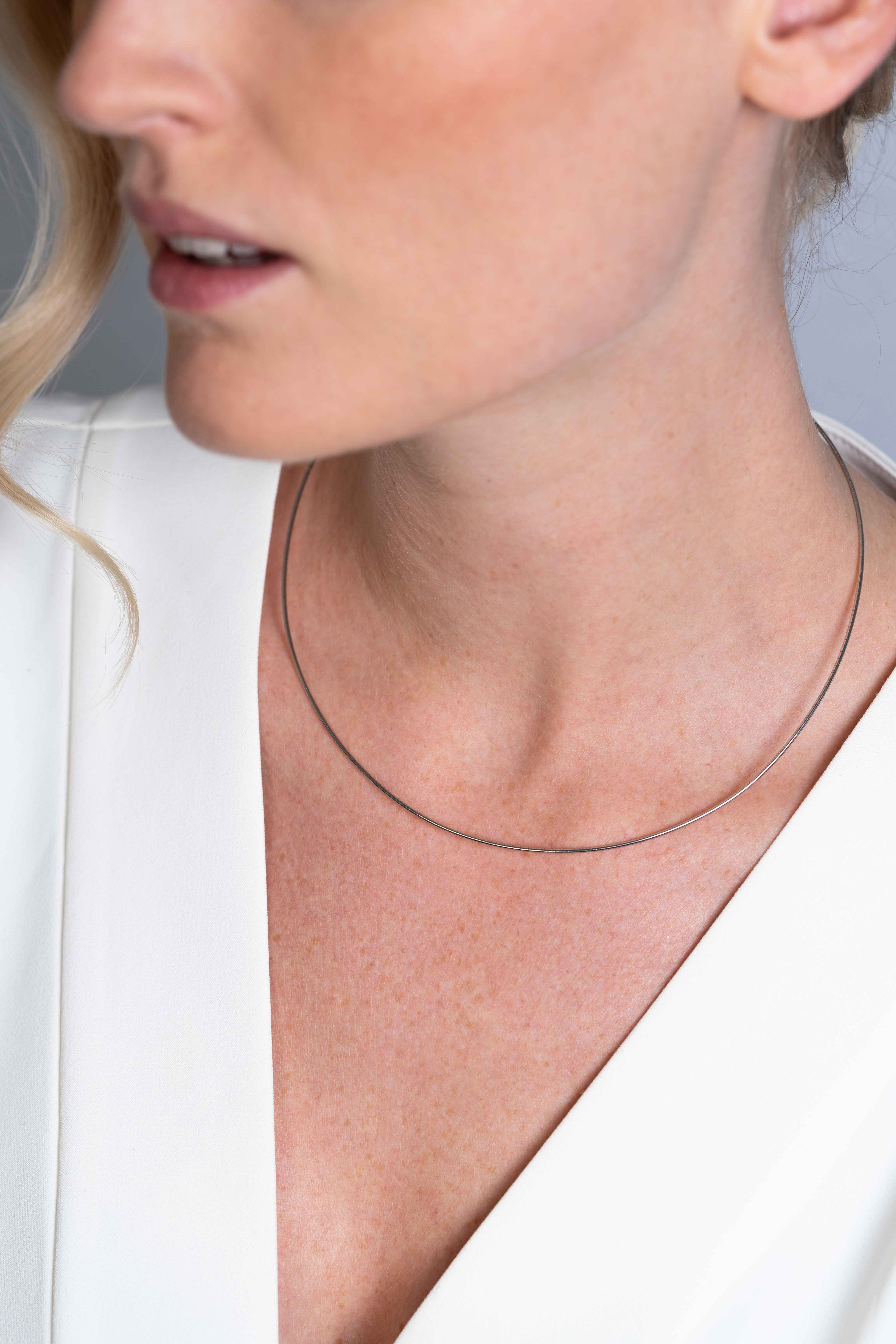 43cm Zinzi silberne omega Halskette 1mm breit ZIOM1-43