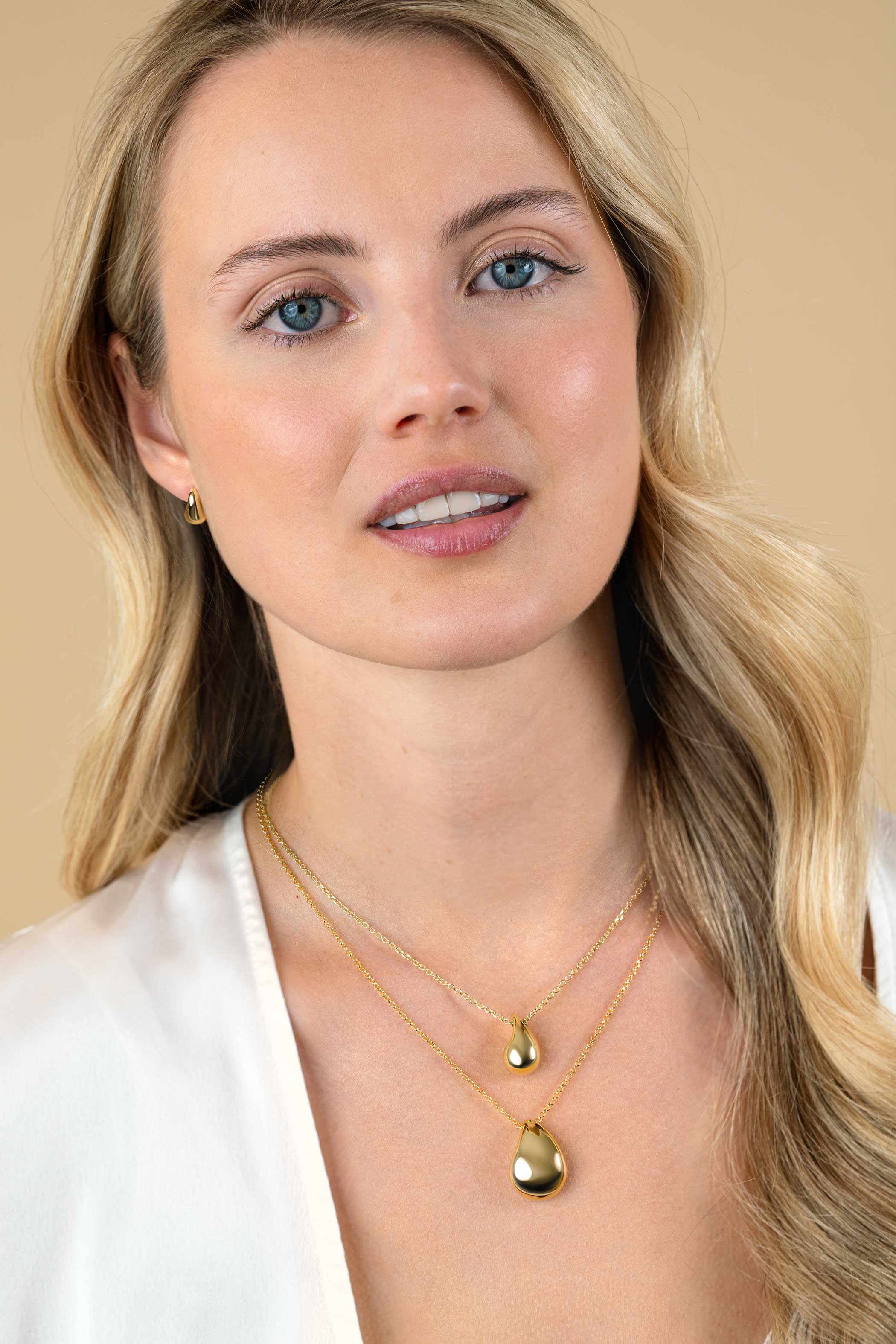 11mm ZINZI vergoldete Silber Ohrstecker in organischer Tropfenform ZIO2636G