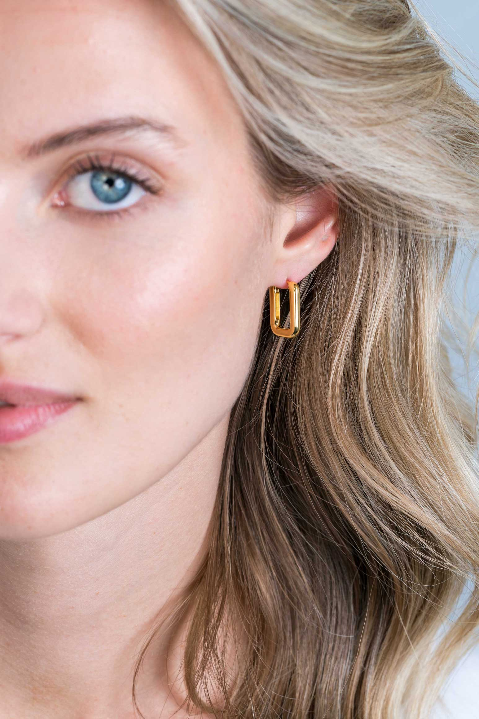 ZINZI silbernes Luxus Ohrringe 14K gelb vergoldet 18x3mm ovale Form ZIO2222G