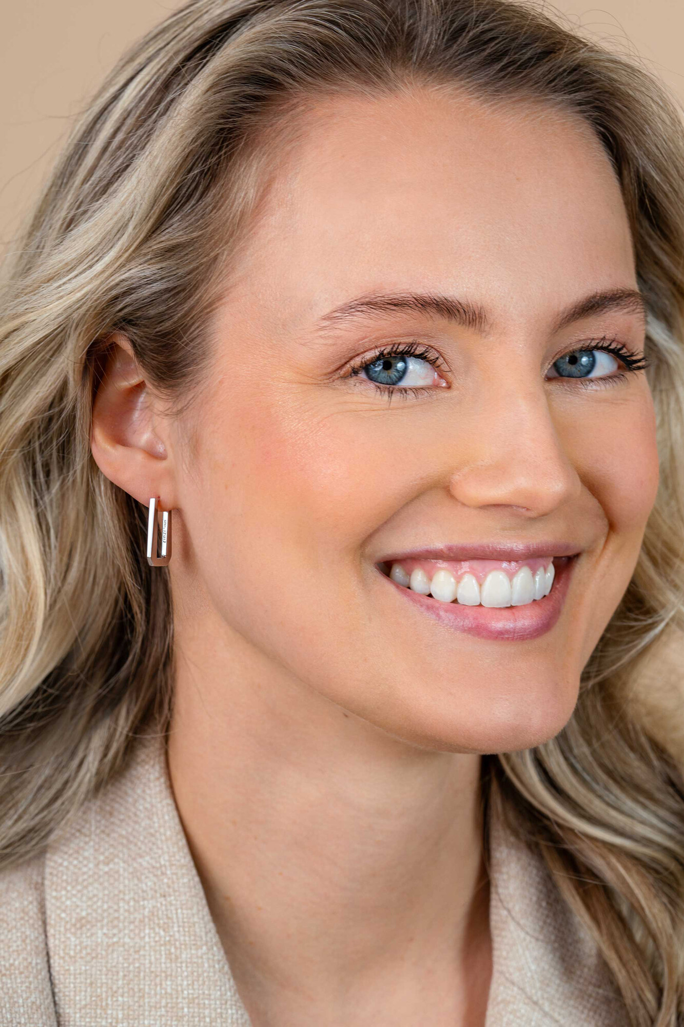 ZINZI zlv. oorringen strak rechthoek 19.5x2mm