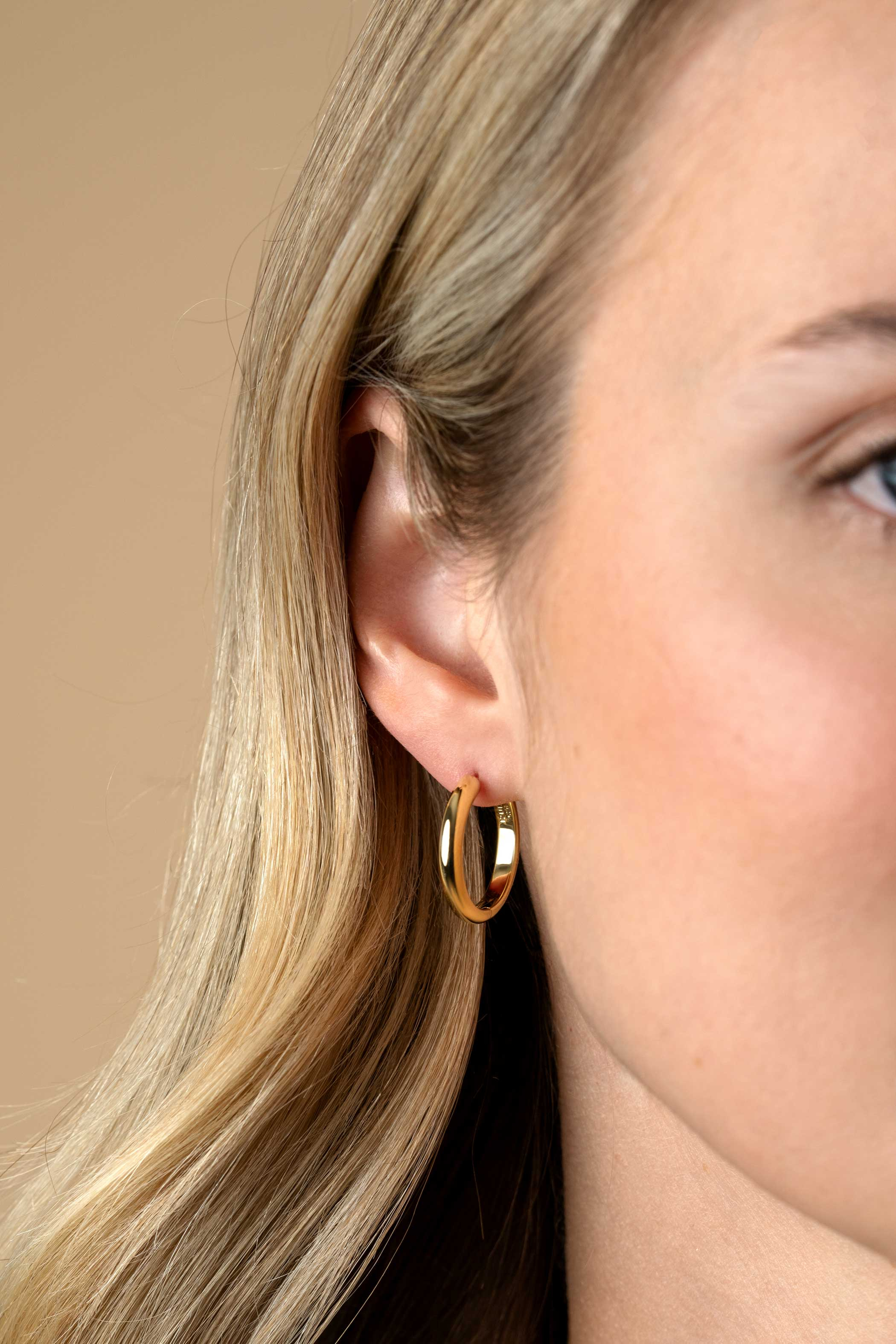 20mm ZINZI vergoldete Silber Creolen mit runder Röhre 3mm mit Luxus-Schnappverschluss ZIO2602G