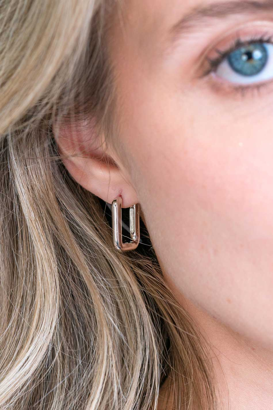 ZINZI silbernes Luxus Ohrringe 18x3mm ovale Form ZIO2222