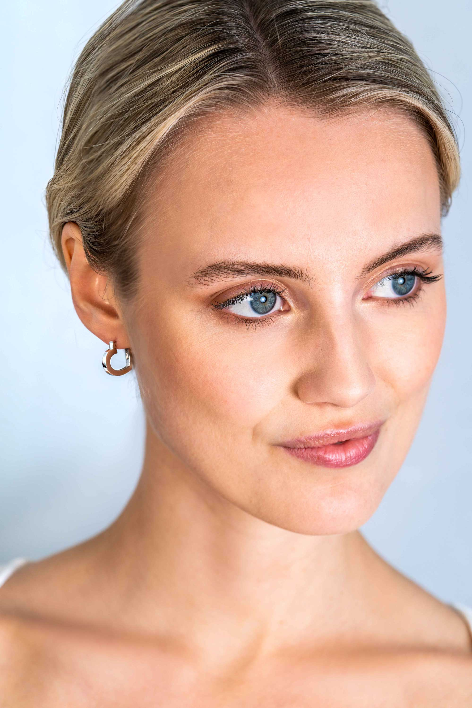 ZINZI silberne Ohrringe 18mm offen Herz Form ZIO2195