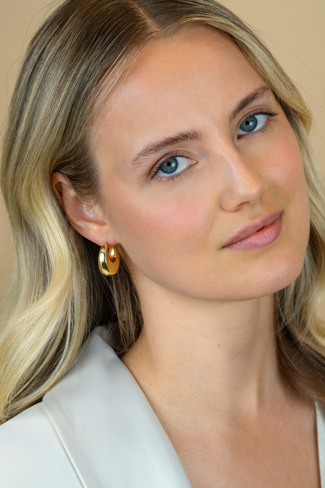 ZINZI zlv. oorringen gg.verg.rond aflopend 22x7.2mm