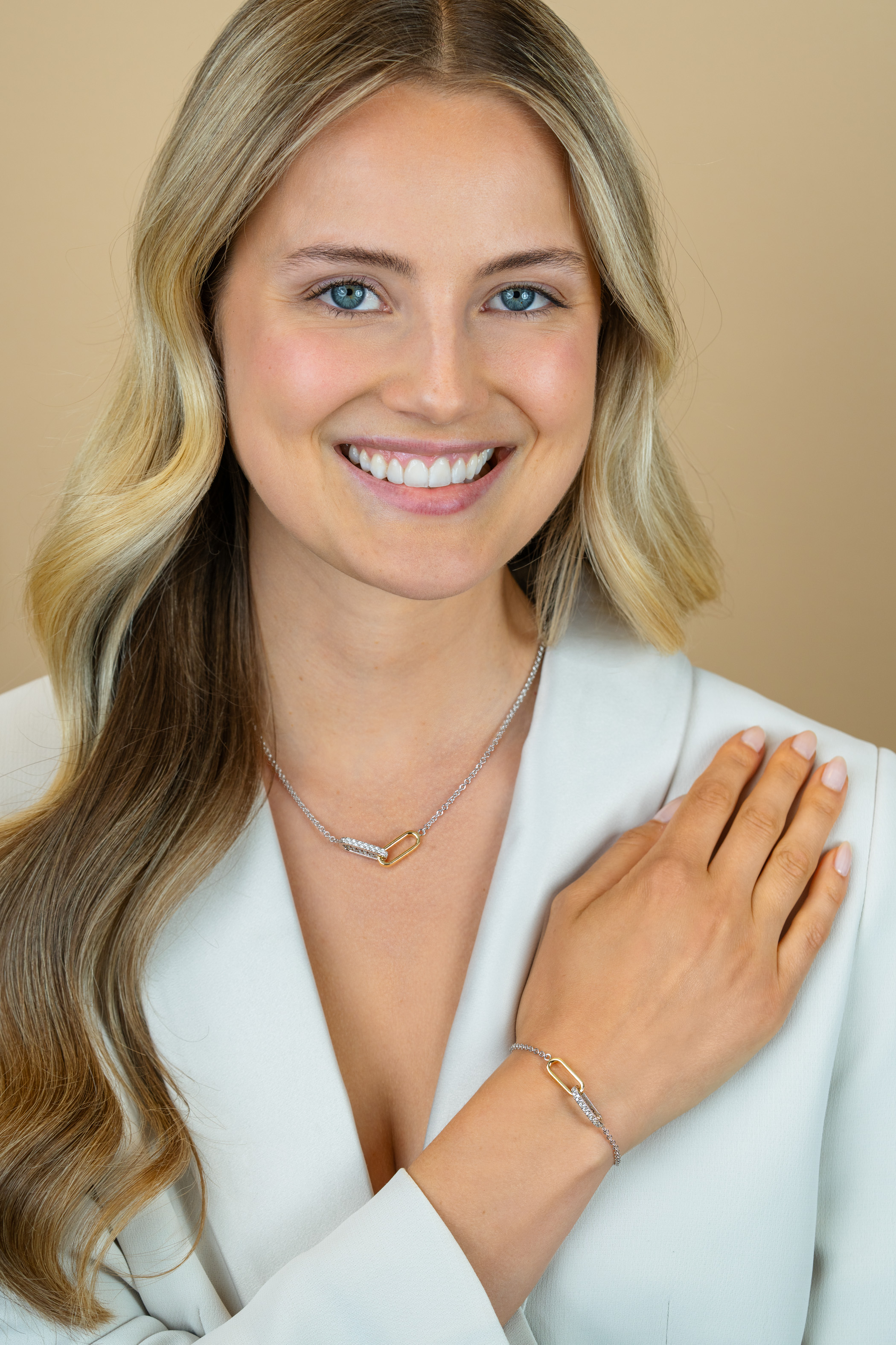 ZINZI zlv.armband bic.met verbonden schakels 1xzirc.