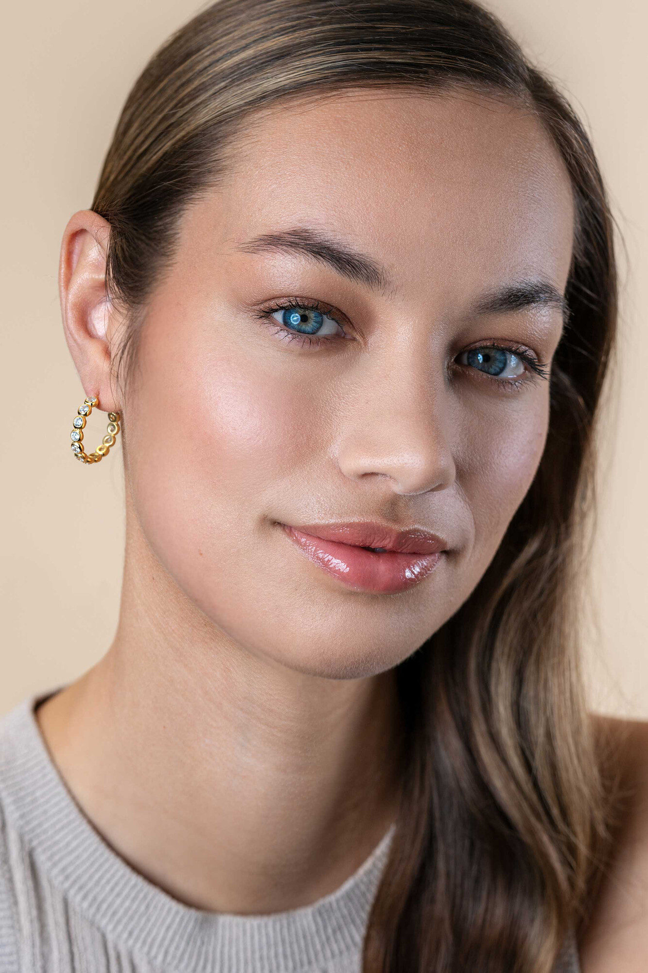 ZINZI zlv. oorst.gg.verg.met ronde zirconia's 21x4mm