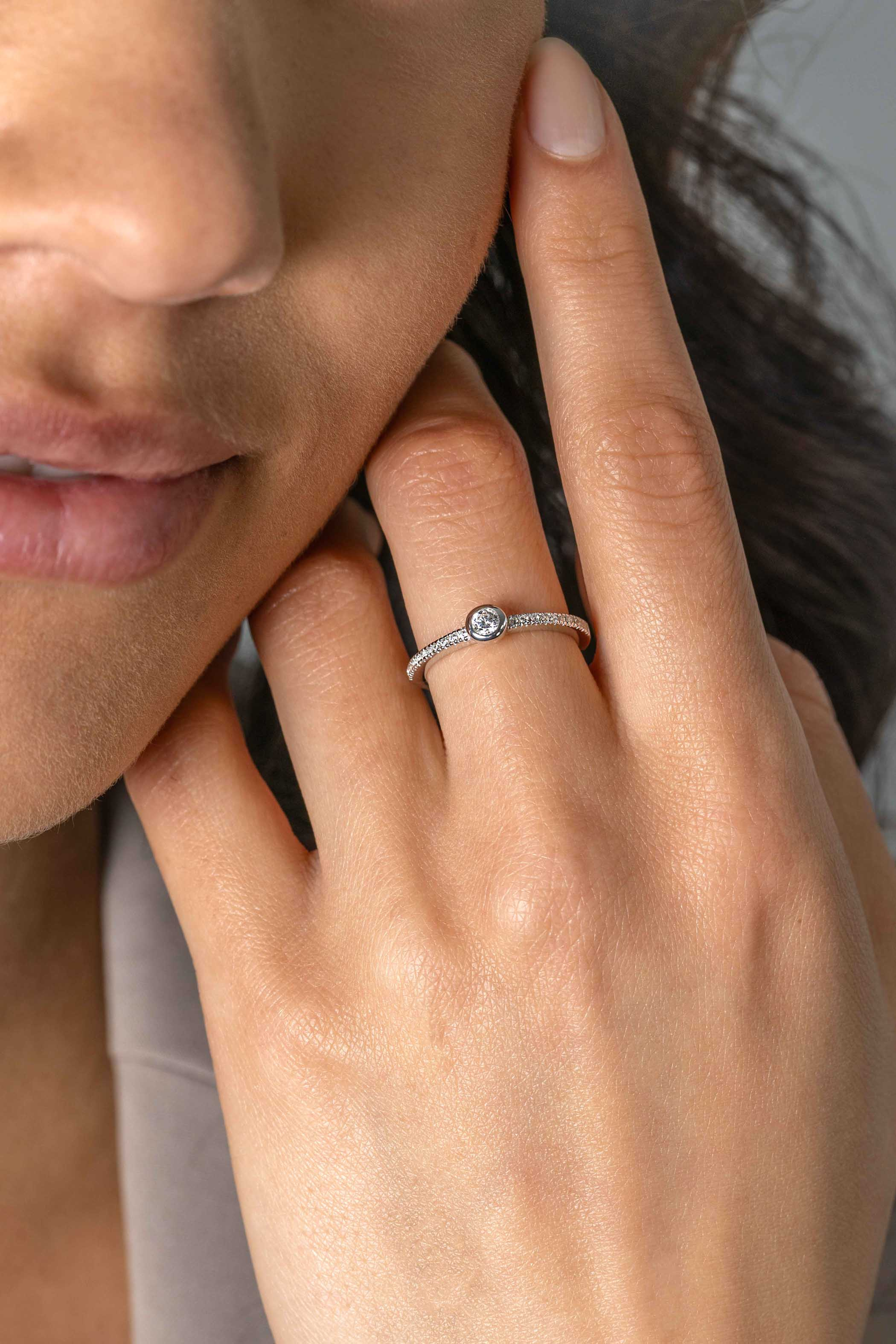 ZINZI zlv. aanschuifring zirc. midden rond zirc. mt.62