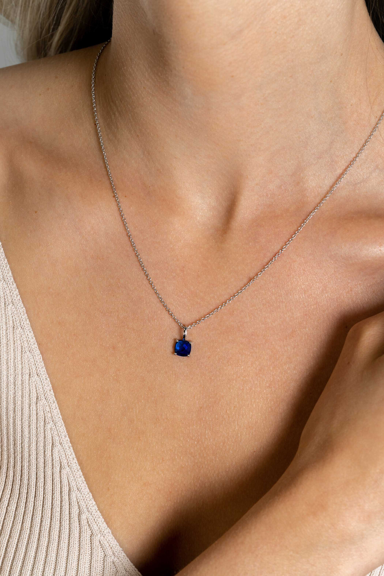 ZINZI silberner Anhänger quadratisch dunkelblau ZIH2073B