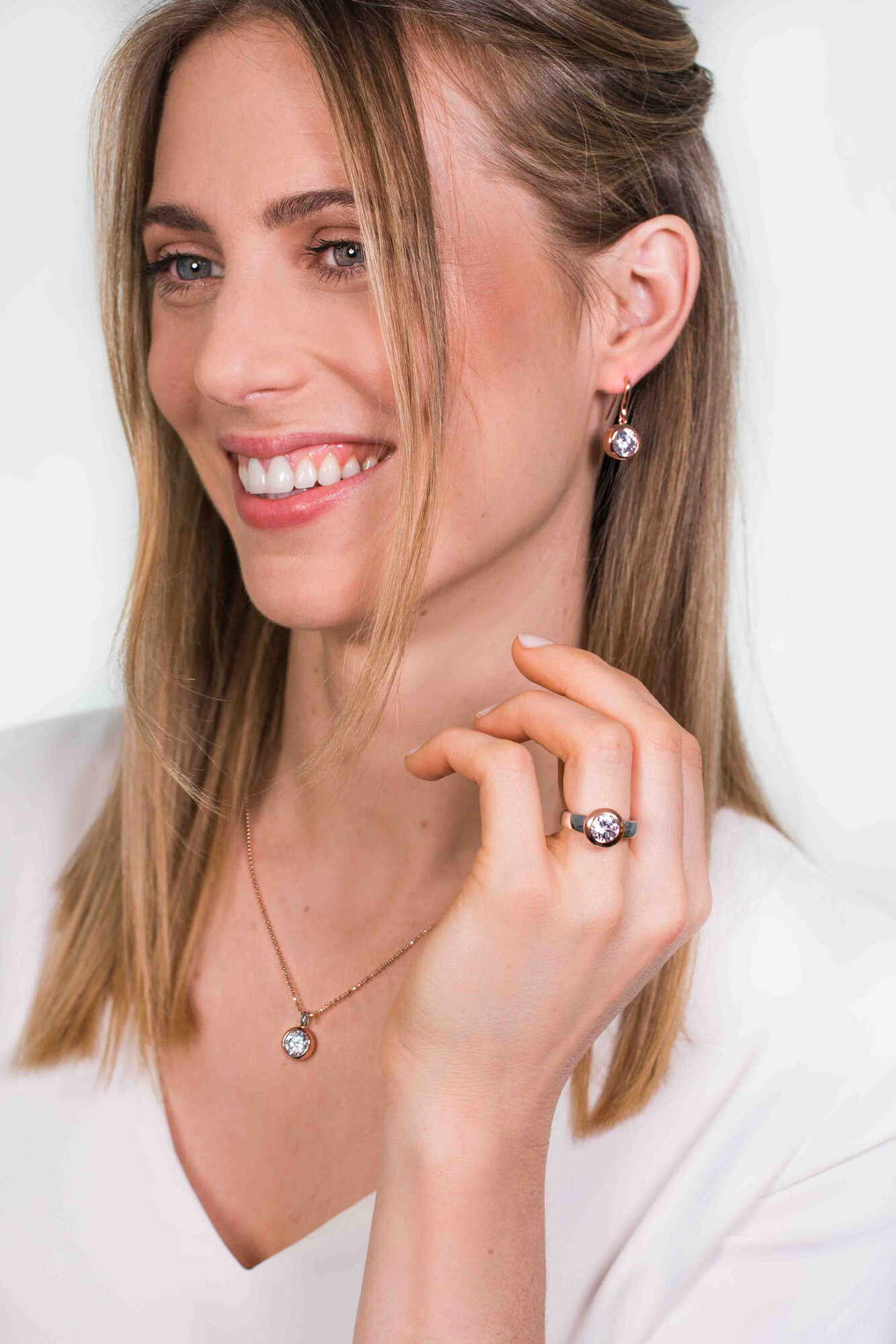 ZINZI silberne Ohrhänger rosé vergoldet  weiße Zirkonia 11mm ZIO3