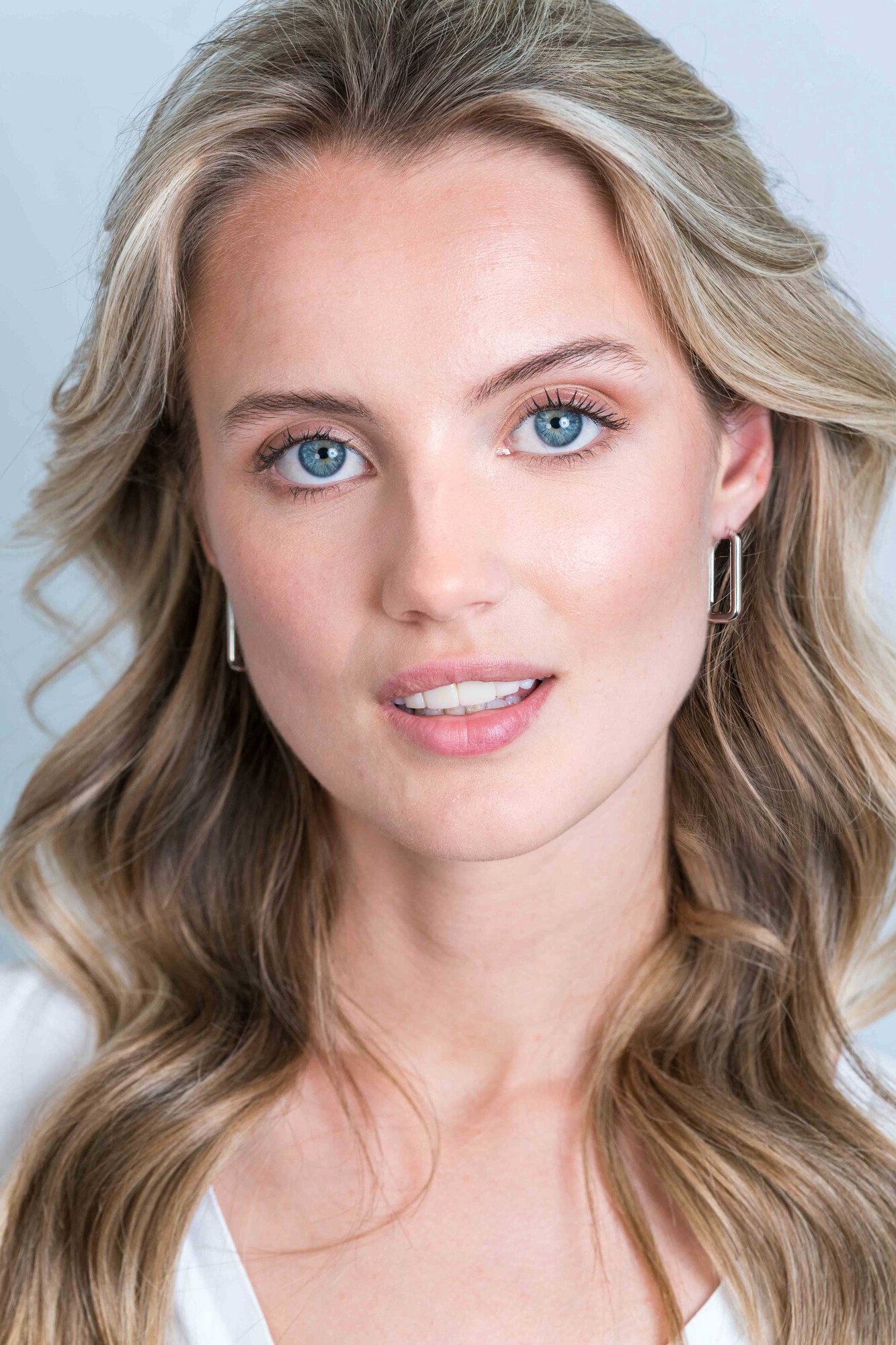 ZINZI silbernes Luxus Ohrringe 24x3mm ovale Form ZIO2223