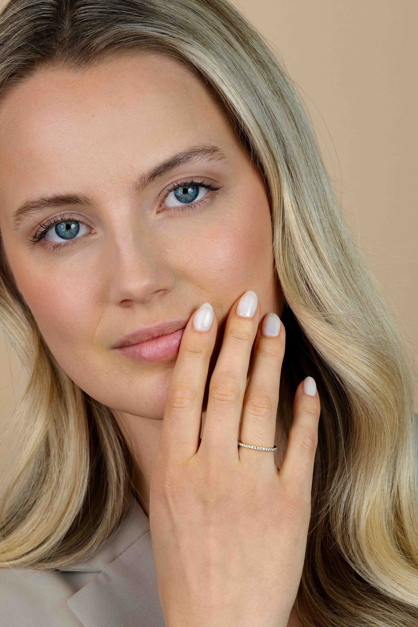 ZINZI zlv. aanschuif rijring gg.veg.zirconia's mt.62