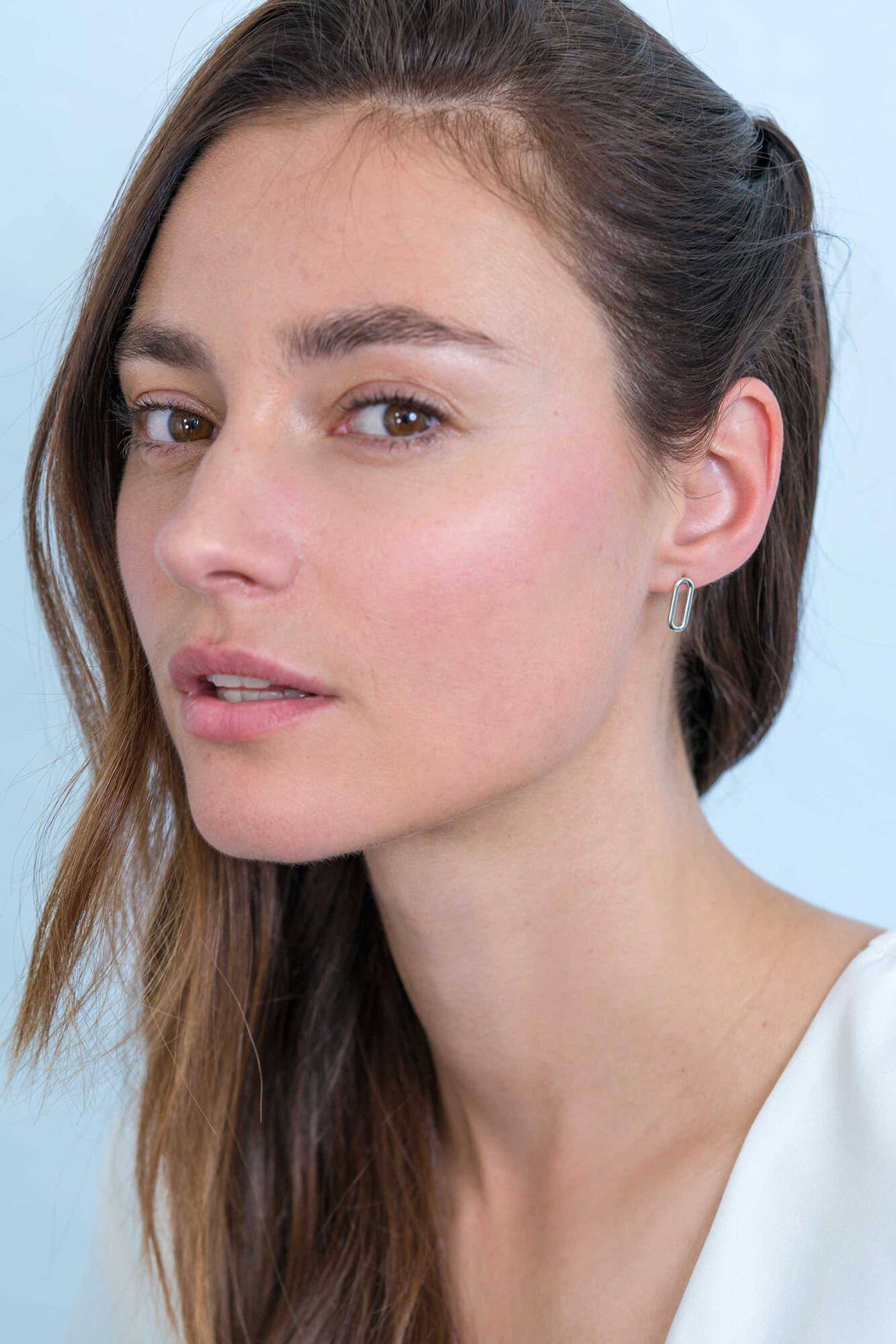 ZINZI silberne Ohrstecker 14mm oval glatt ZIO2210