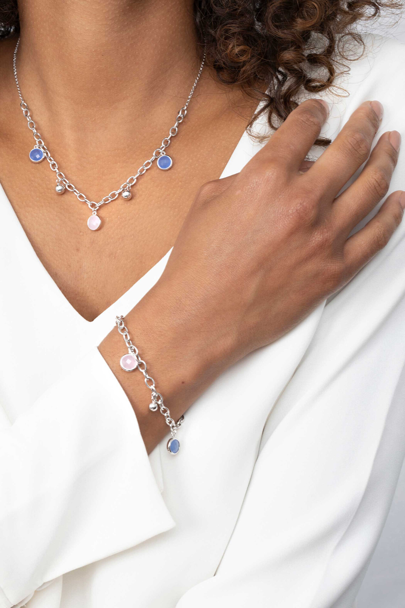 ZINZI silberne Luxus Jasseron Kette 45cm mit Kugel und Charms rund in rosaund blau ZIC2005