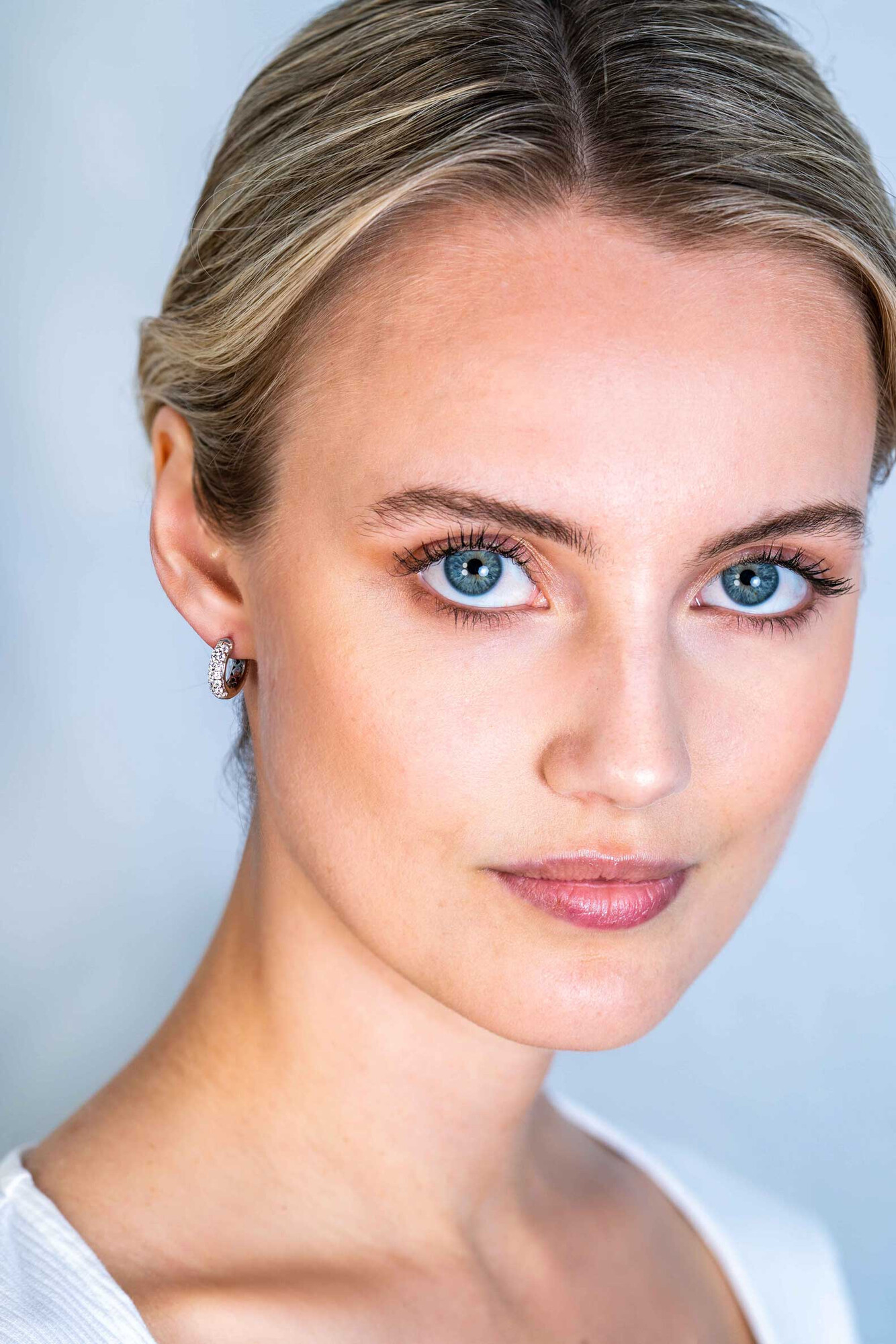 ZINZI zlv. klapcreolen pave zirconia's 15x4mm