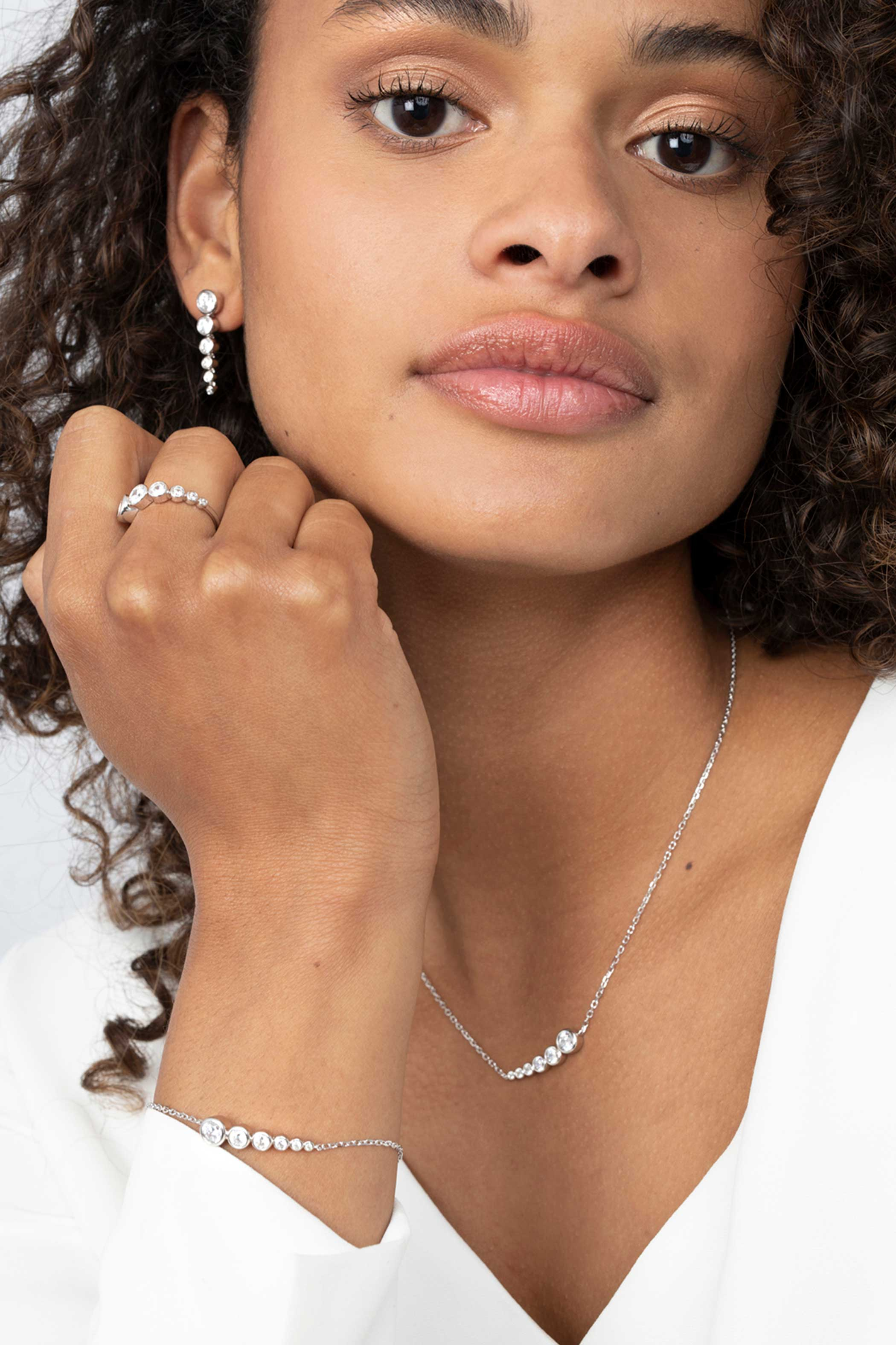 ZINZI silberner Ring rund weiß ZIR2053