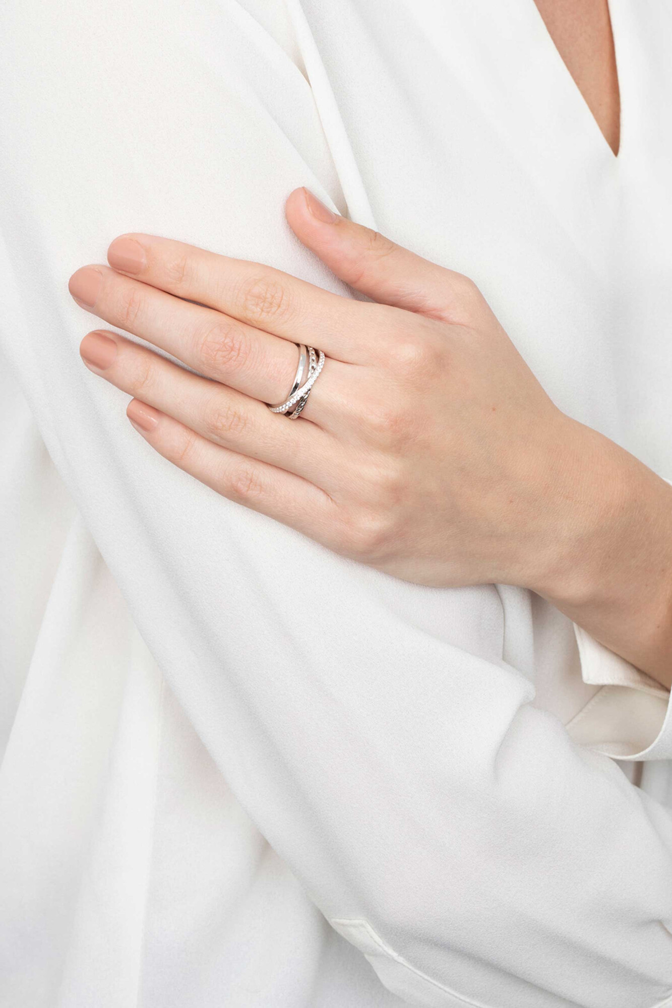 ZINZI silberner cross-over Ring Gourmet weiß ZIR1360