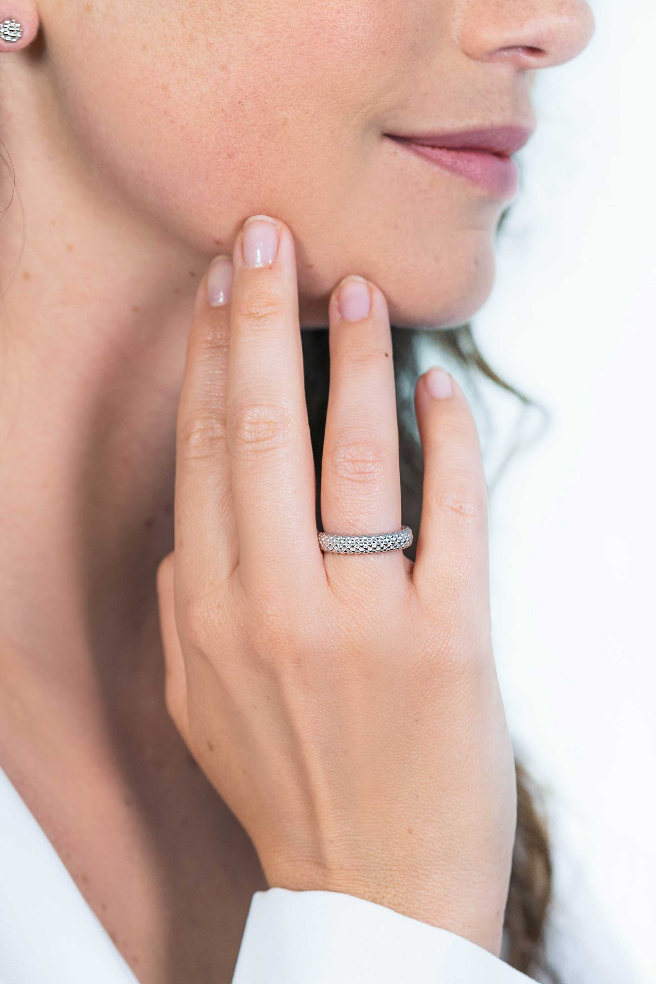 ZINZI silberner Ring glitzernde Kugeln ZIR1968