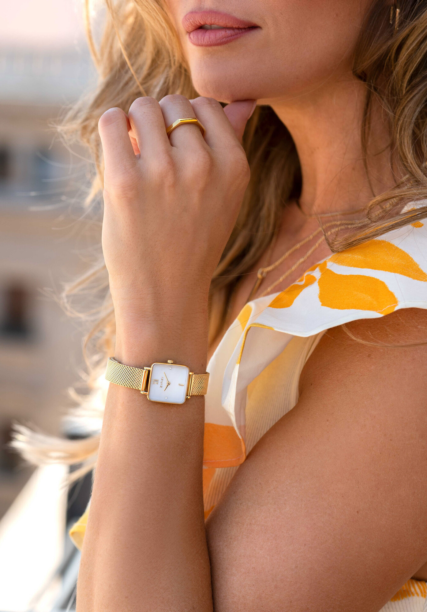 Zinzi Mini vierkant horl.gold. w.plt parelmoer/meshbnd