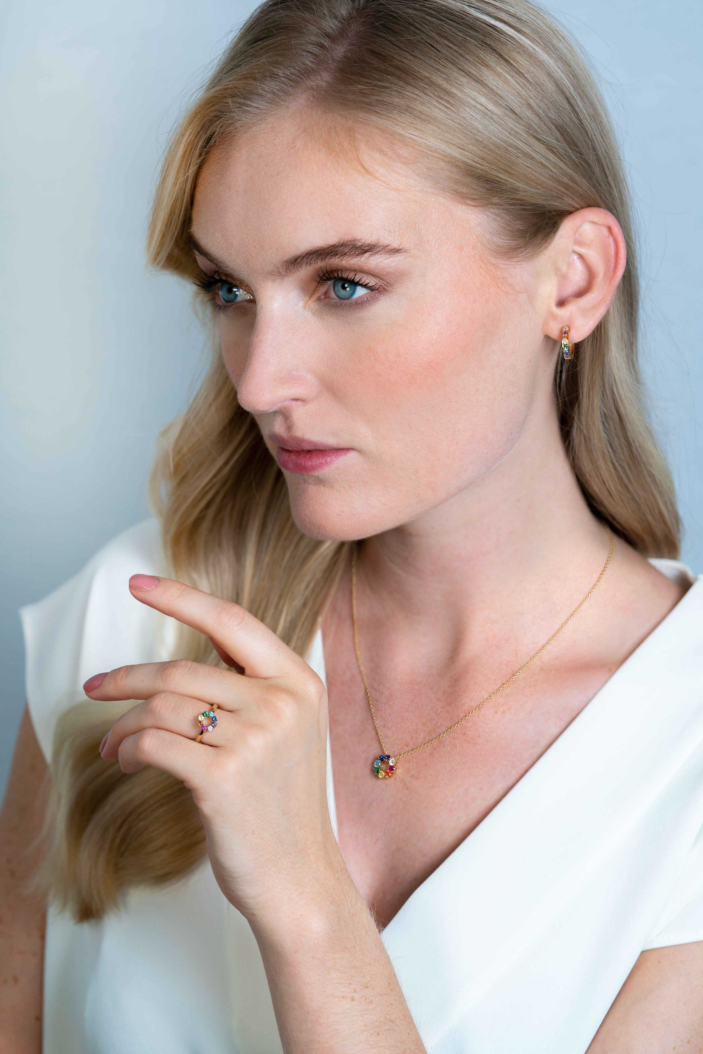 ZINZI silberne Ohrringe 14K gelb vergoldet mit Regenbogen Farbsteinen 15mm ZIO2172CR