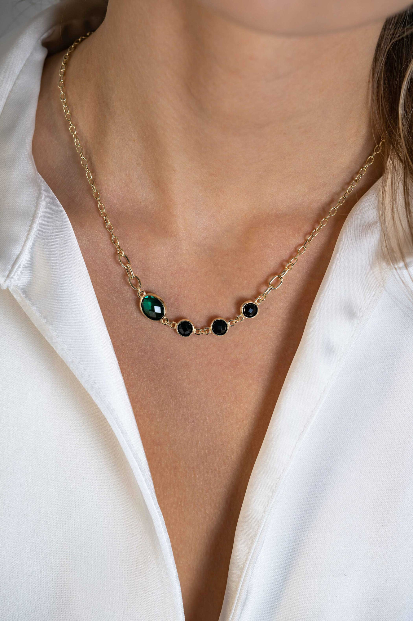 ZINZI zlv. collier gg.verg. met groen en zwart 45cm