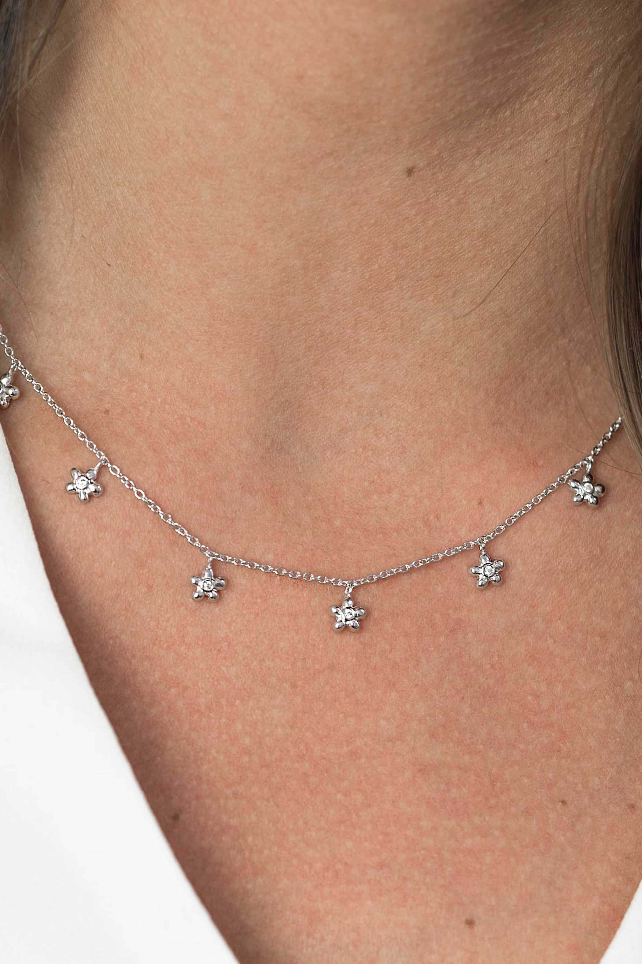 ZINZI zlv. collier met bloem hangertjes en zirc.