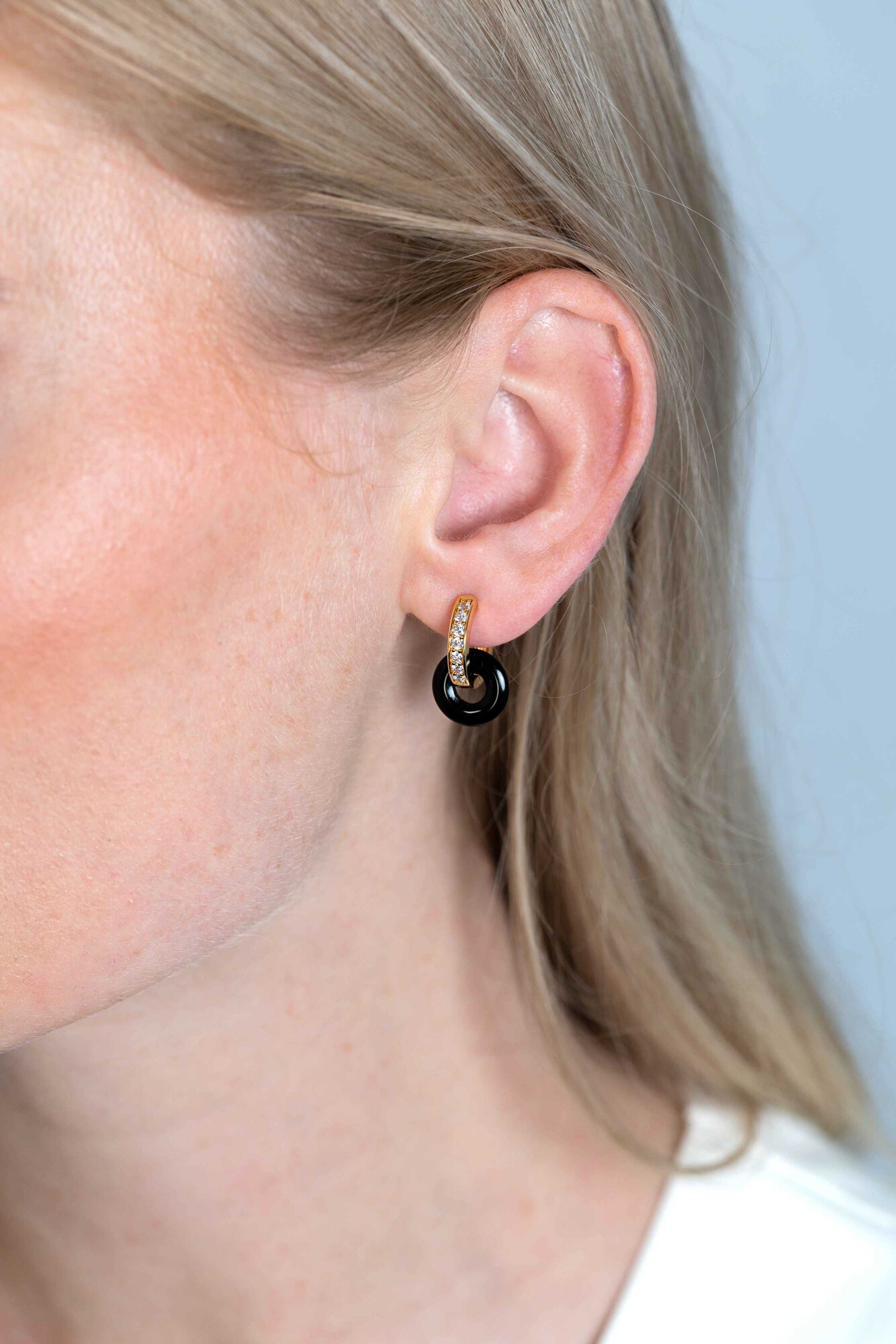 ZINZI Ohranhänger rund 12mm schwarzer Onyx ZICH2274Z. Exkl. Ohrringe