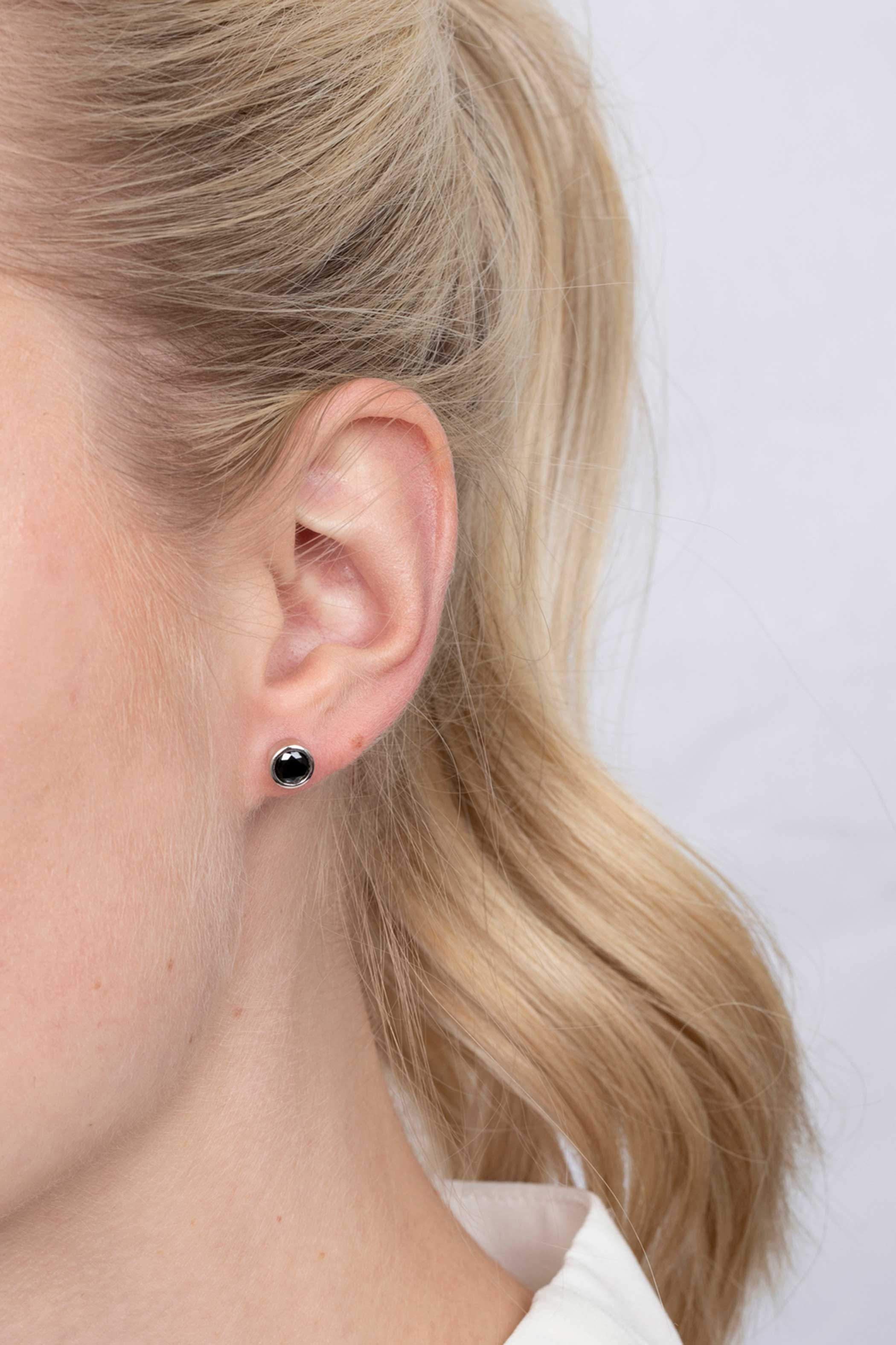 Zinzi silberne Ohrstecker rund schwarz ZIO322Z