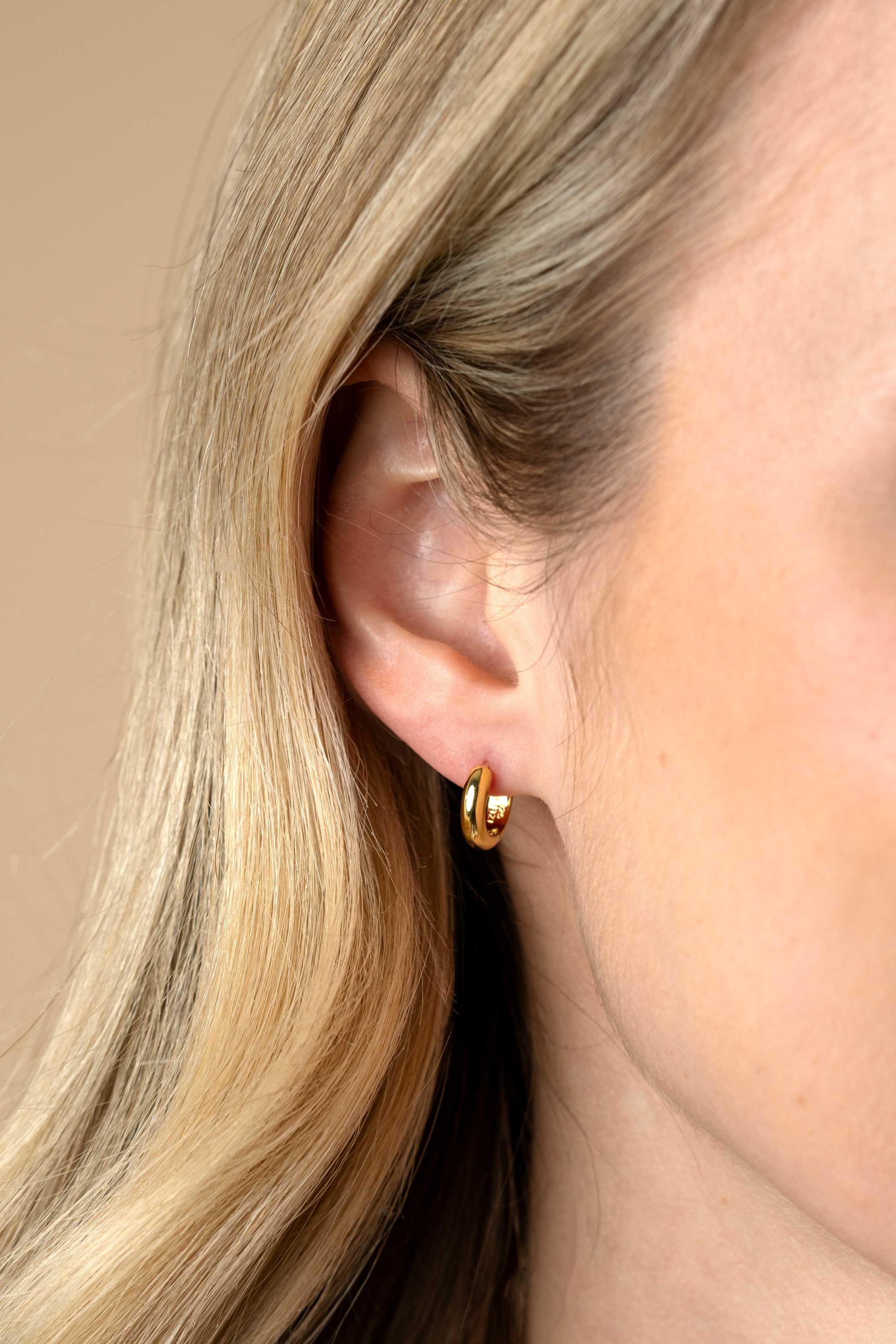 12,5mm ZINZI vergoldete Silber Creolen mit runder Röhre 3mm mit Luxus-Schnappverschluss ZIO2600G