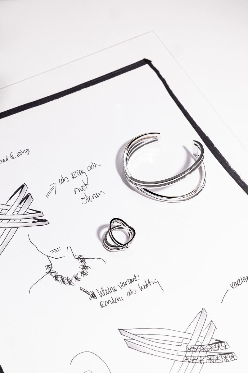 Mart Visser by ZINZI silbernes Fantasie Klemmarmband glatt 30mm MVA12