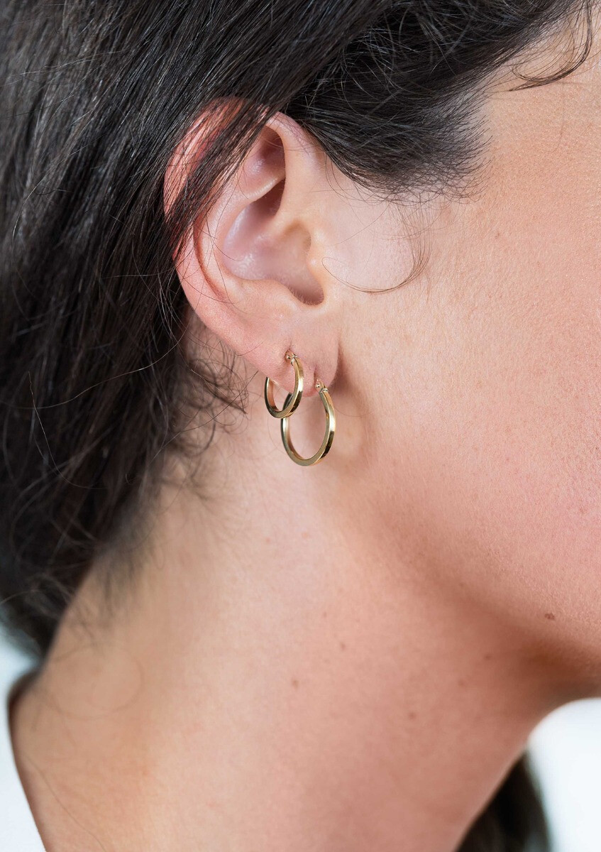 ZINZI Gold 14 Karat Gold Ohrringe quadratisch rohrförmig 13 x 1,5mm ZGO257