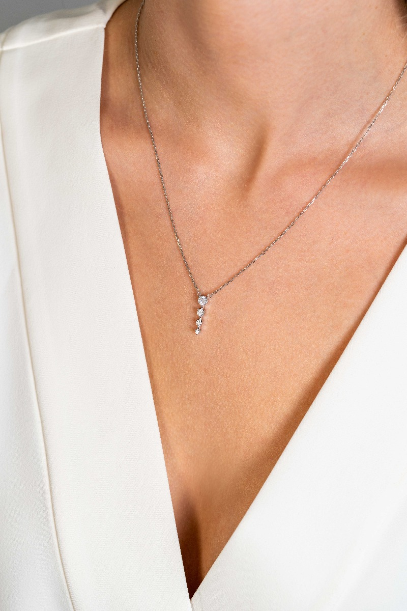 ZINZI zlv. collier met 4 zirconia's aflopend 45cm